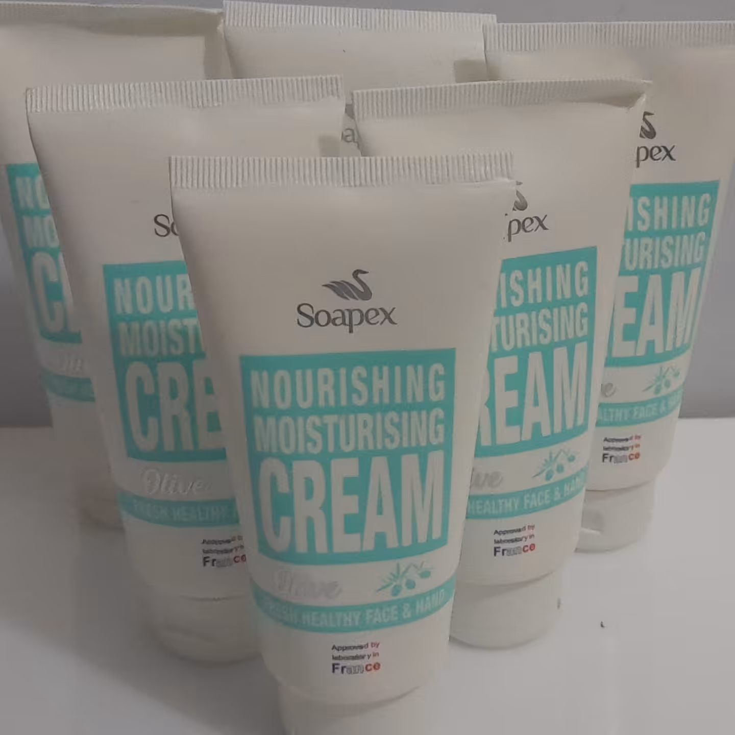 کرم تبوپی  ابرسان سوپکس  روغن زیتون