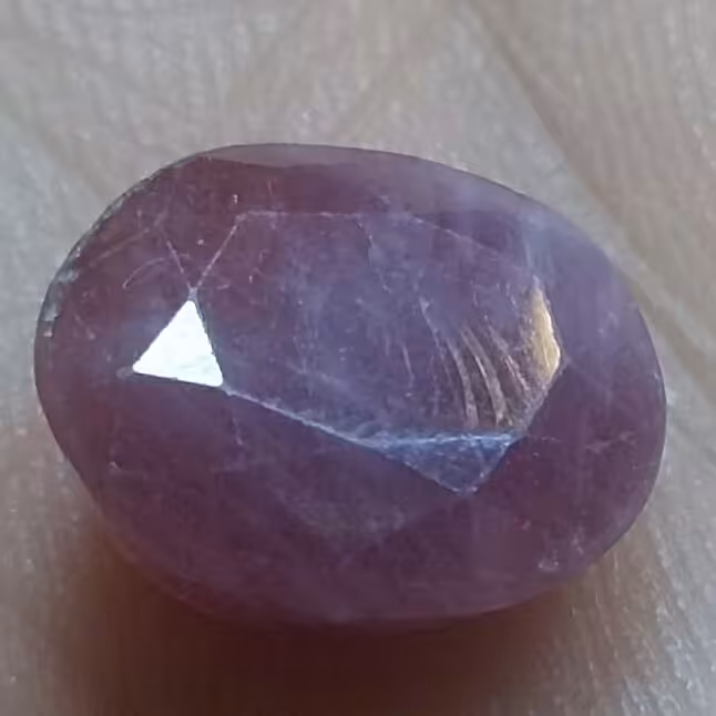 نگین معدنی یاقوت سرخ پر رنگ محشررر تراش جواهری شاهکار خلقت