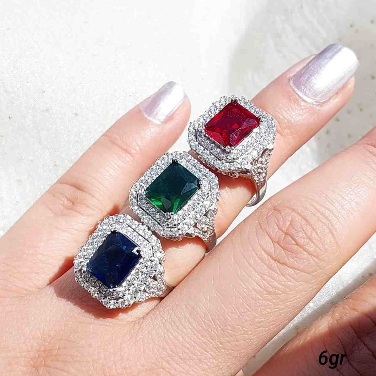 انگشتر جواهری
نقره اصل عیار 925