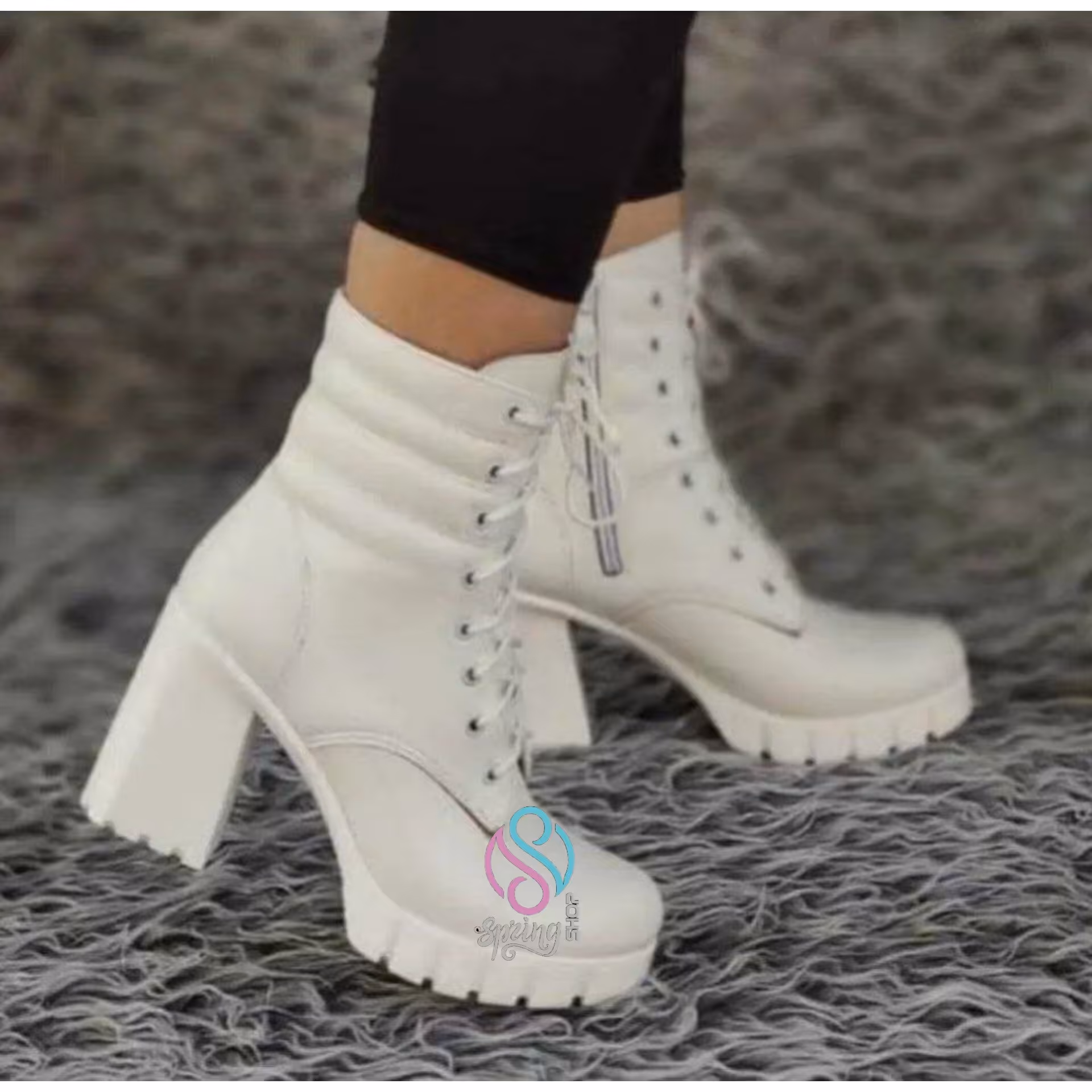 بوت زنانه_ 
 طرفدارای بوت لژدار و پاشنه بلند