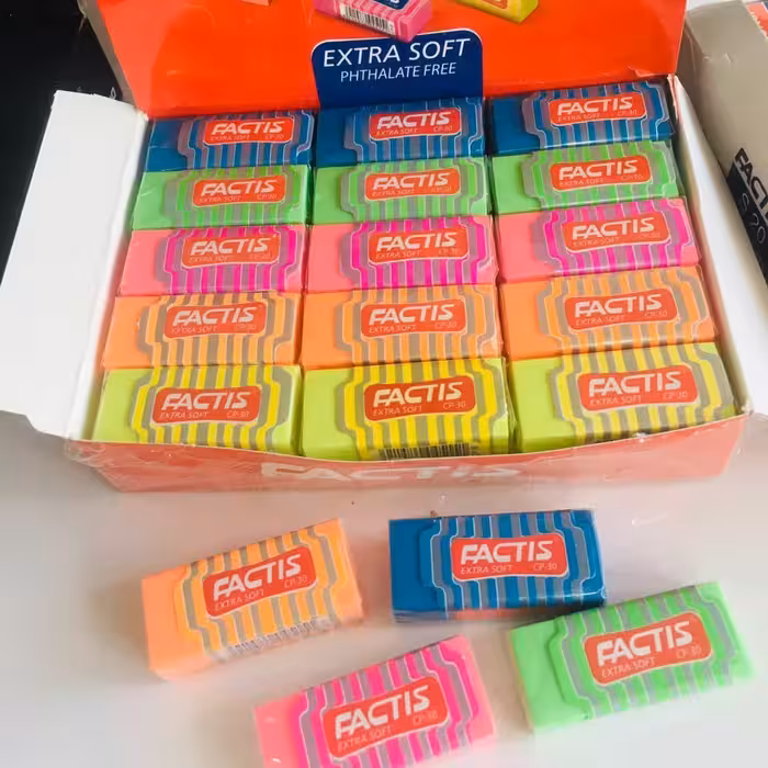 پاکن رنگی فکتیس