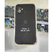قاب سیلیکونی پاک کنی آیفون iPhone 12 رنگ مشکی با لنز 