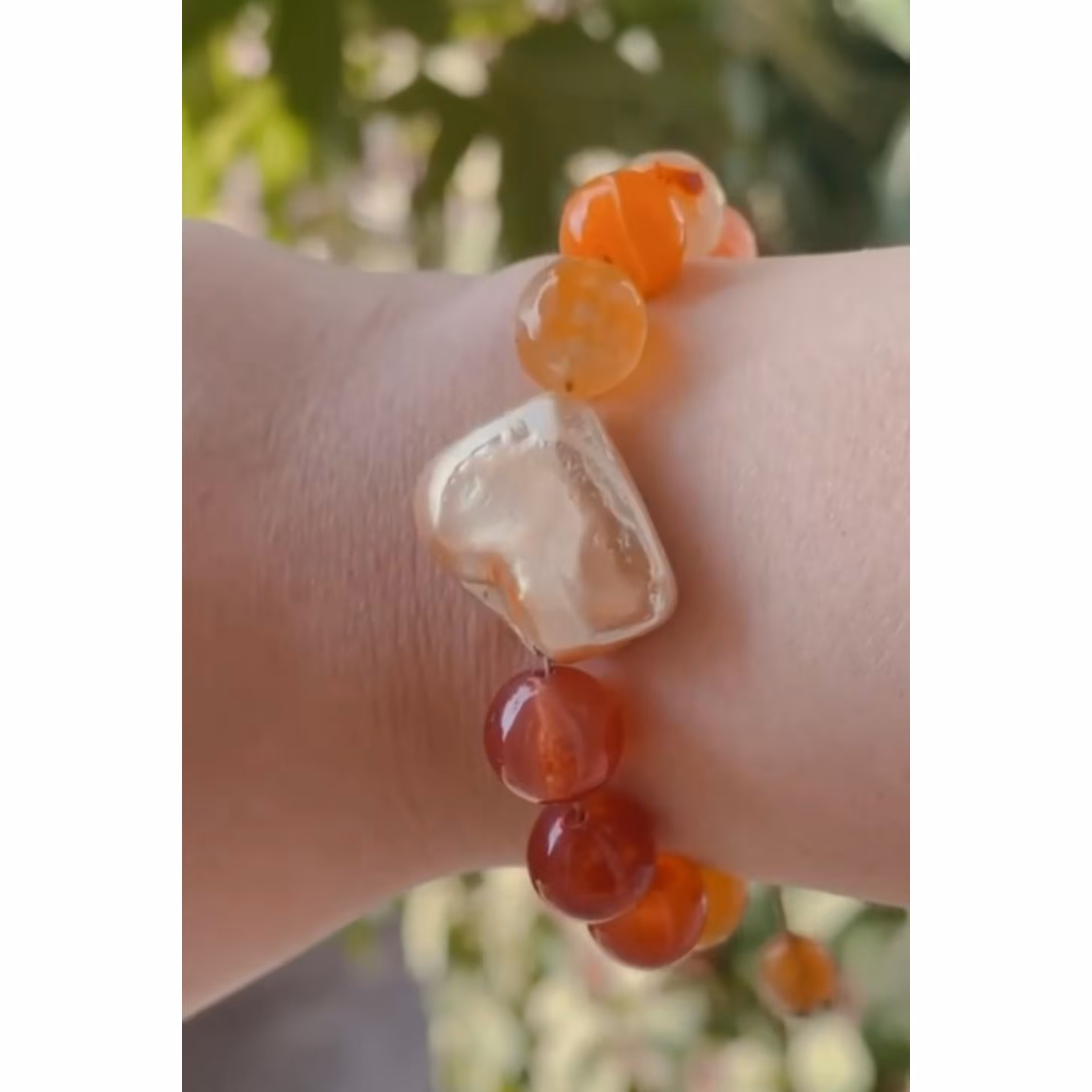 دستبند سنگ عقیق و مروارید طبیعی