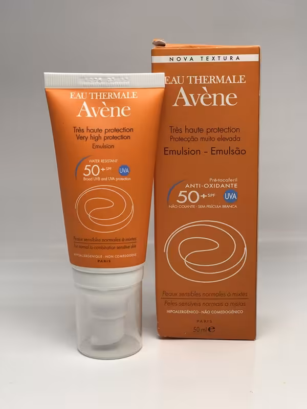 امولسیون ضدآفتاب بی رنگ SPF50 اون 50 میل - Avene