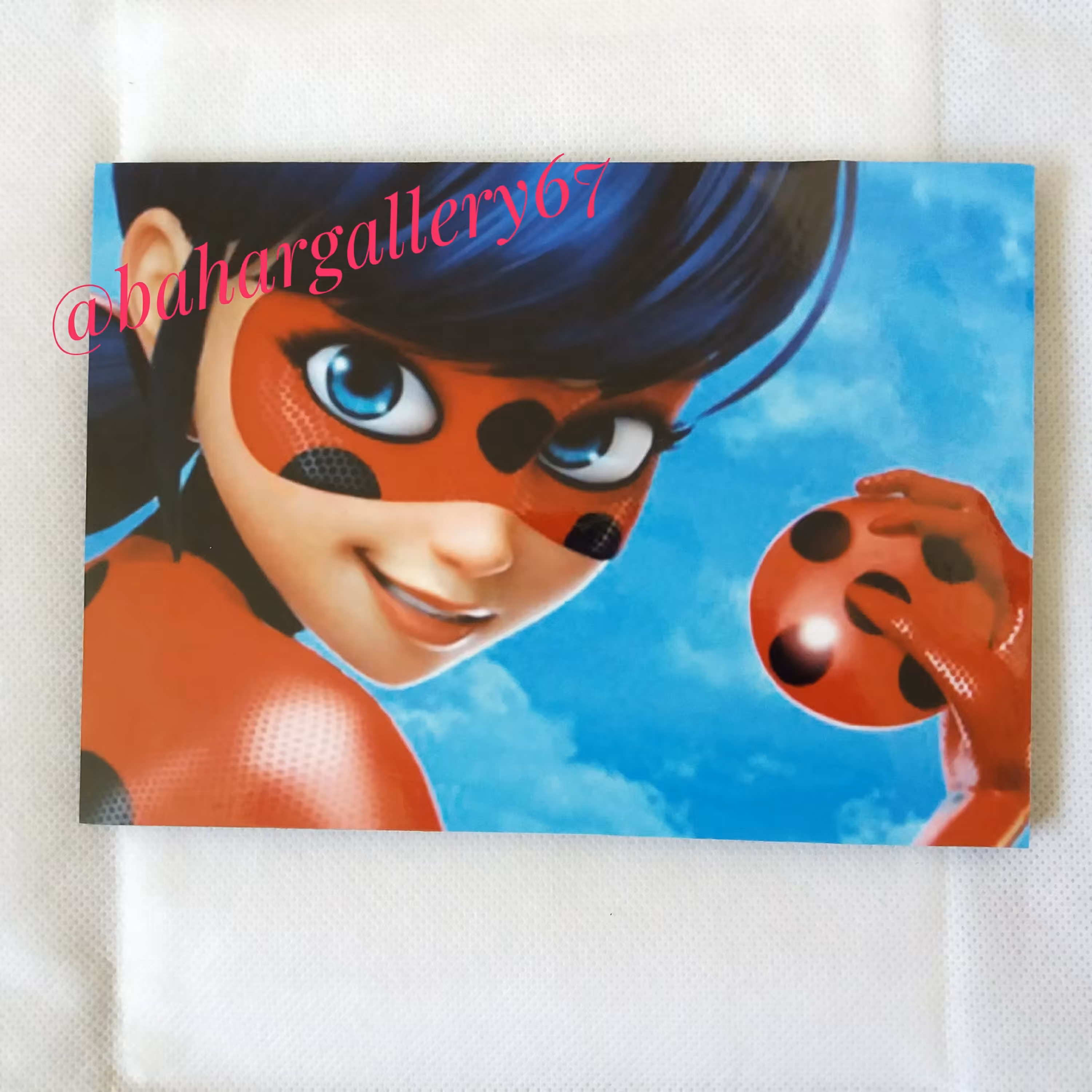 تابلو دختر کفشدوزکی