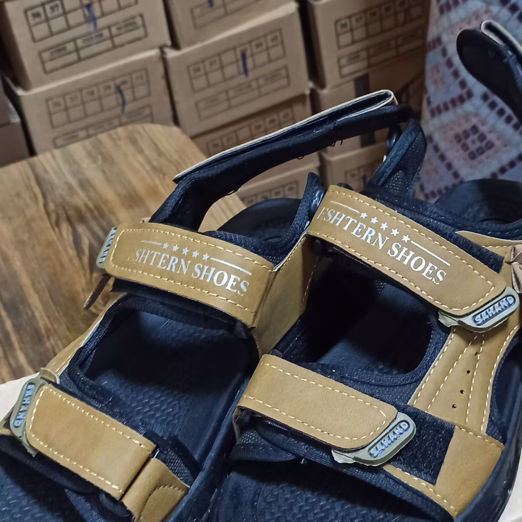 صندل پسرانه .رنگهای جذاب .کیفیت قابل قبول .تابستانی با ارسال رایگان به همه جای ایران