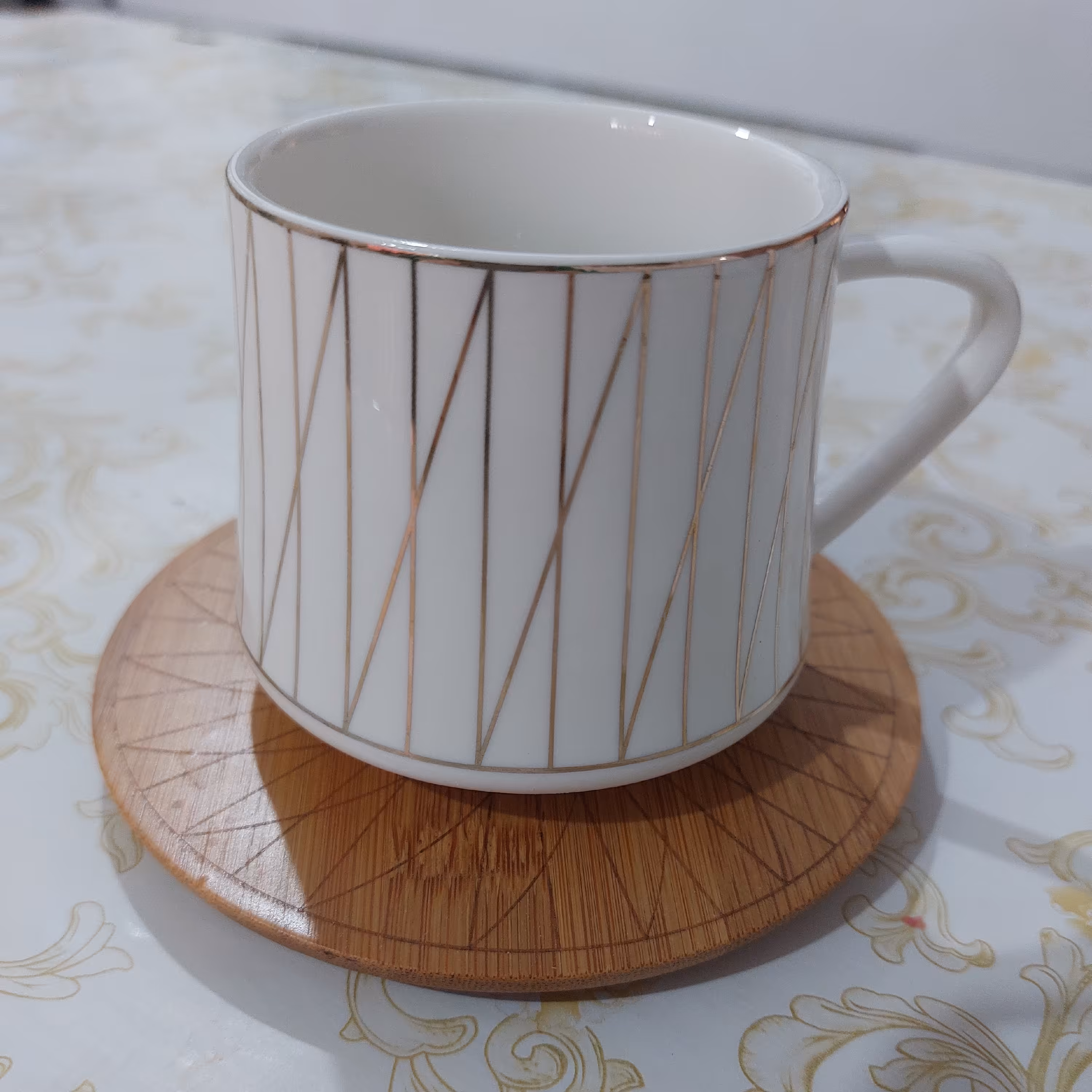 فنجون چایخوری 6 نفره با زیر فنجونی بامبو  برند معتبر وگاتی