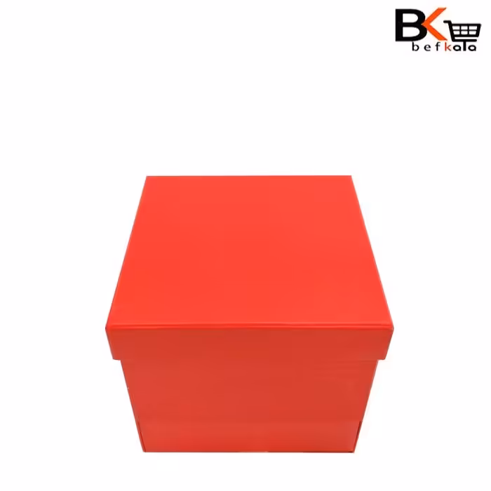 باکس   کادویی   مربعی   کشودار   قرمز 