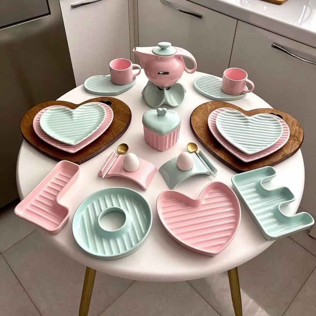 سرویس صبحانه خوری