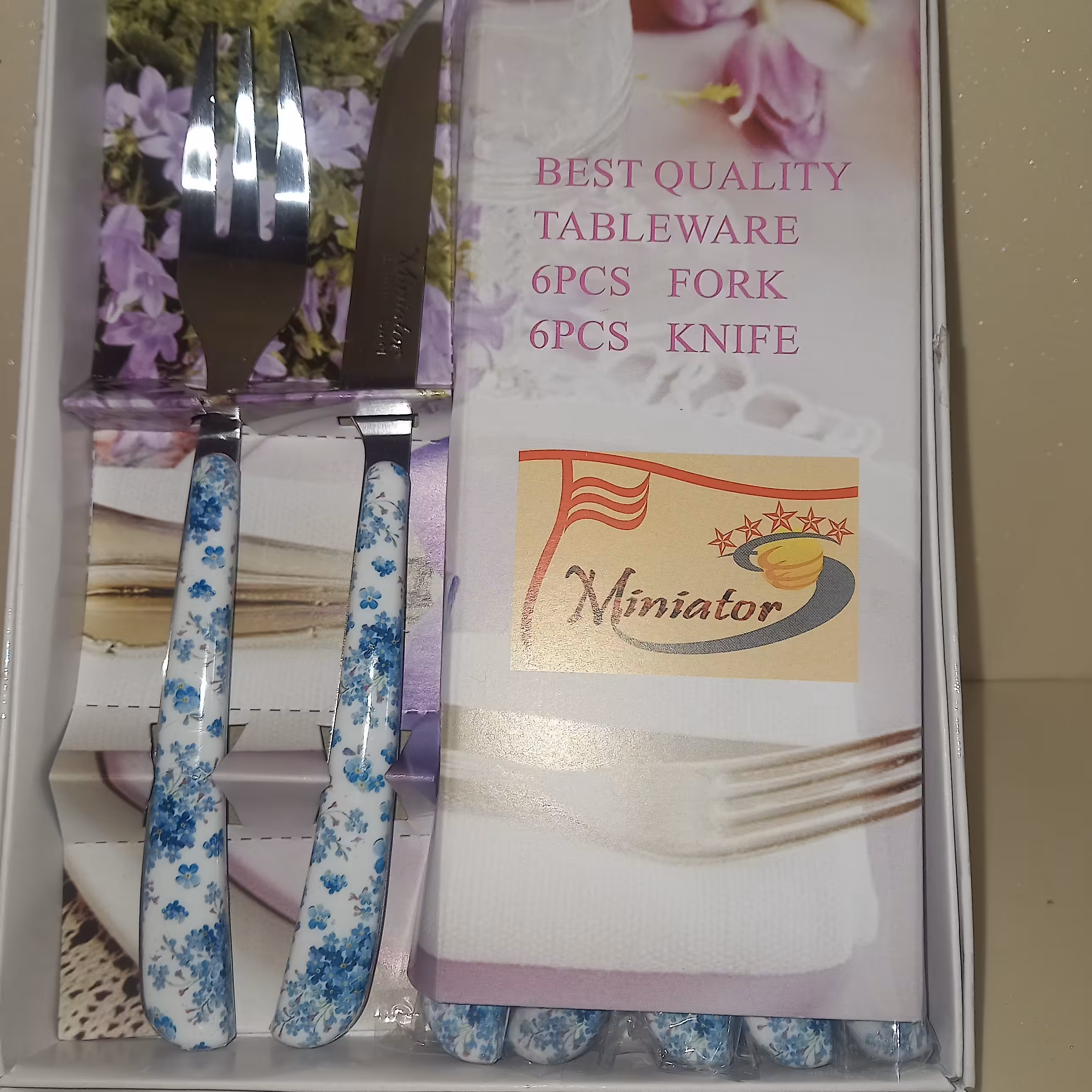 کارد و چنگال