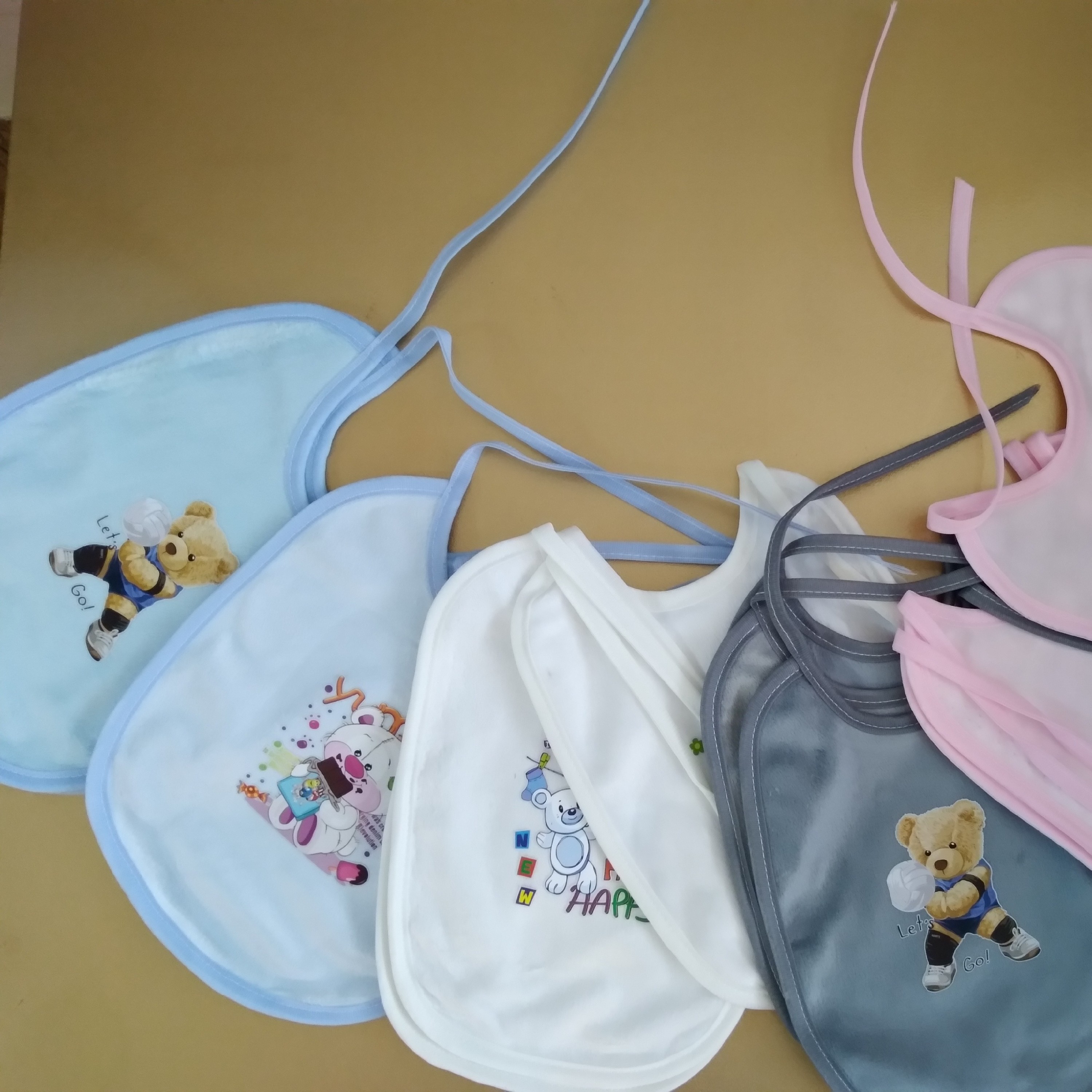 پیشبندنوزادی مخمل سیسمونی پیشبندنوزادی مخمل سیسمونی ...