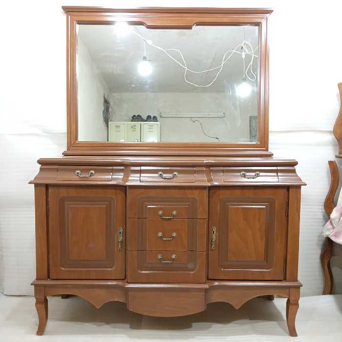 آینه کنسول مدل پیانوئی وسط کشو فروش به صورت نقد و اقساط چوب راش گرجستان ضمانت 36 ماهه بسیار شیک و زیبا