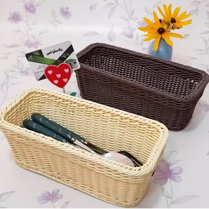 جای قاشق چنگال ..