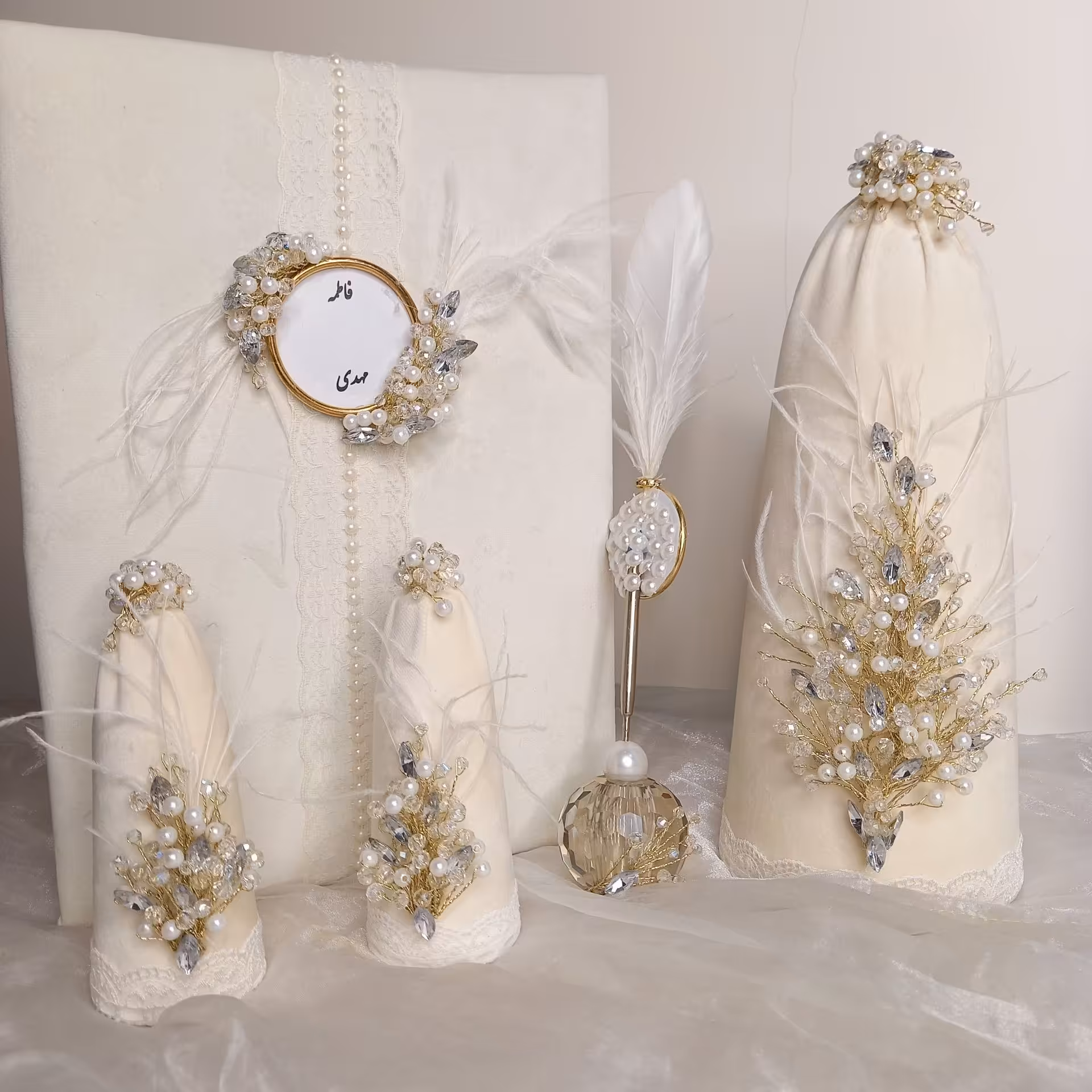 ست بله برون و عقد بسیار زیبا و جذاب (پس کرایه)