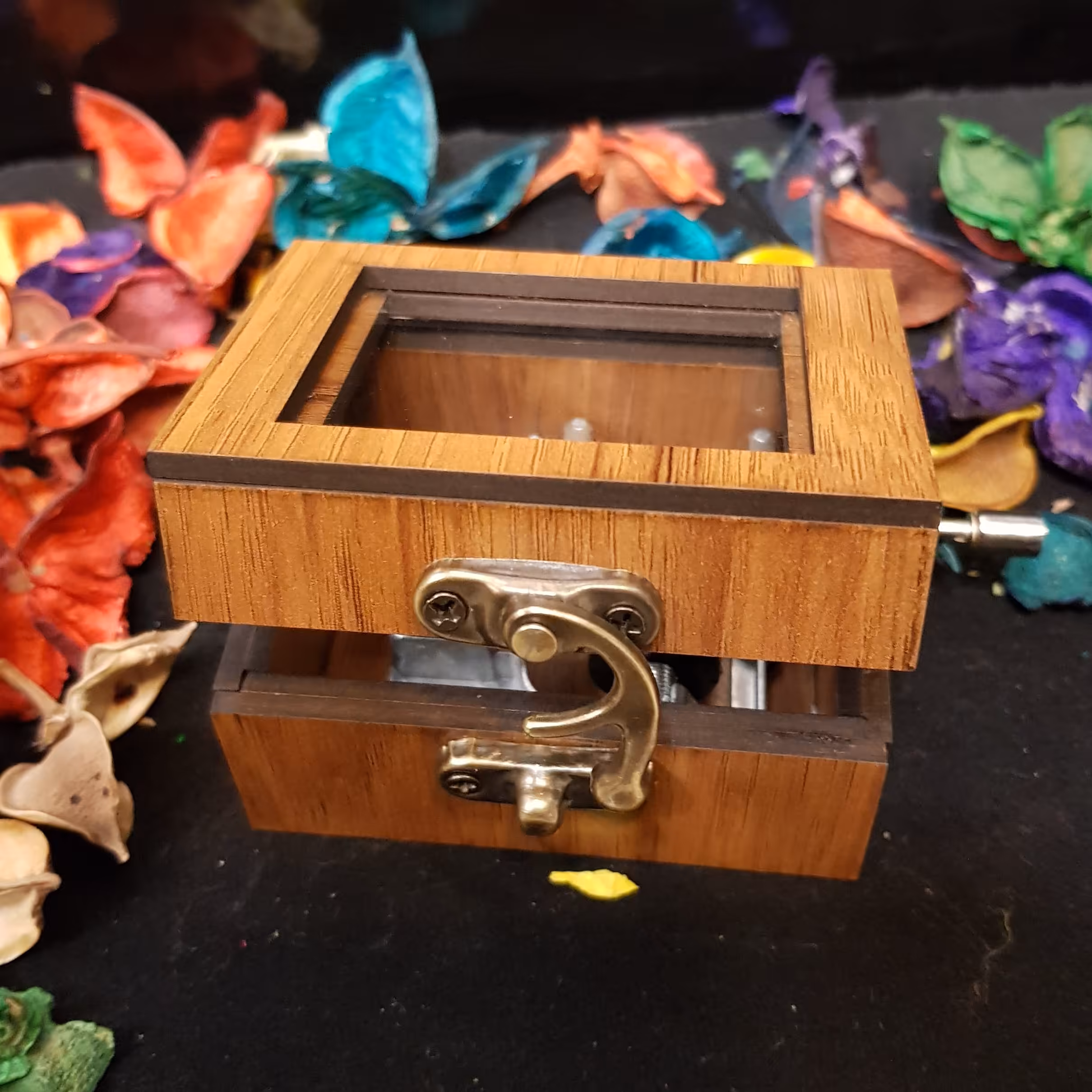 جعبه ،باکس موزیکال مدل قاب عکس دار