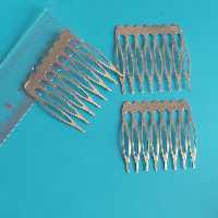 شانه فلزی 4سانتی یک عدد