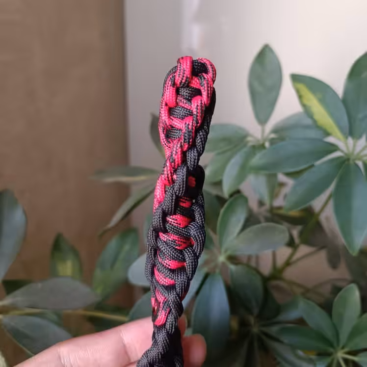 جاکلیدی و جاسوییچی موتور و ماشین با نخ پاراکورد