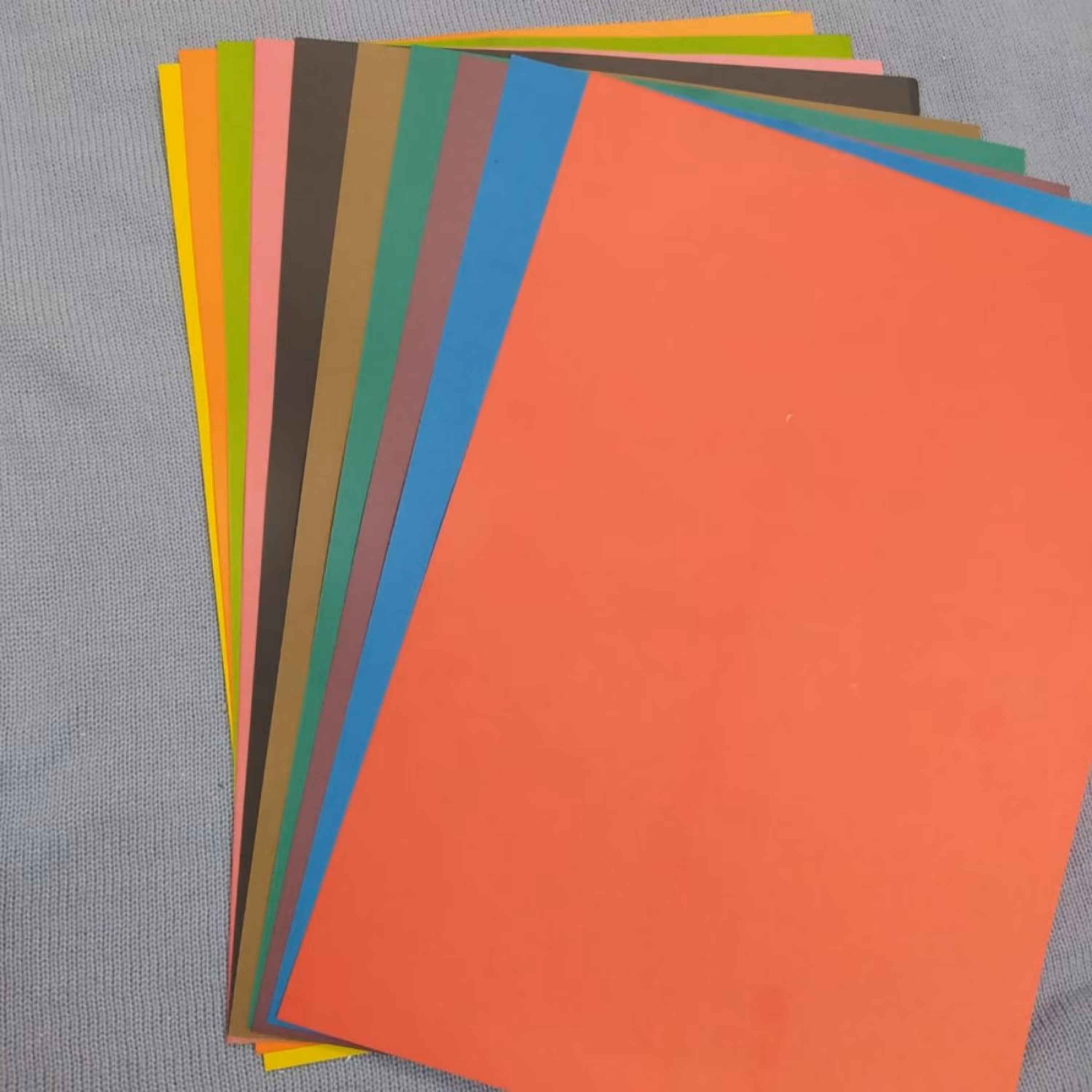 مقوا رنگی بسته 10 رنگ پک 3 بسته ای