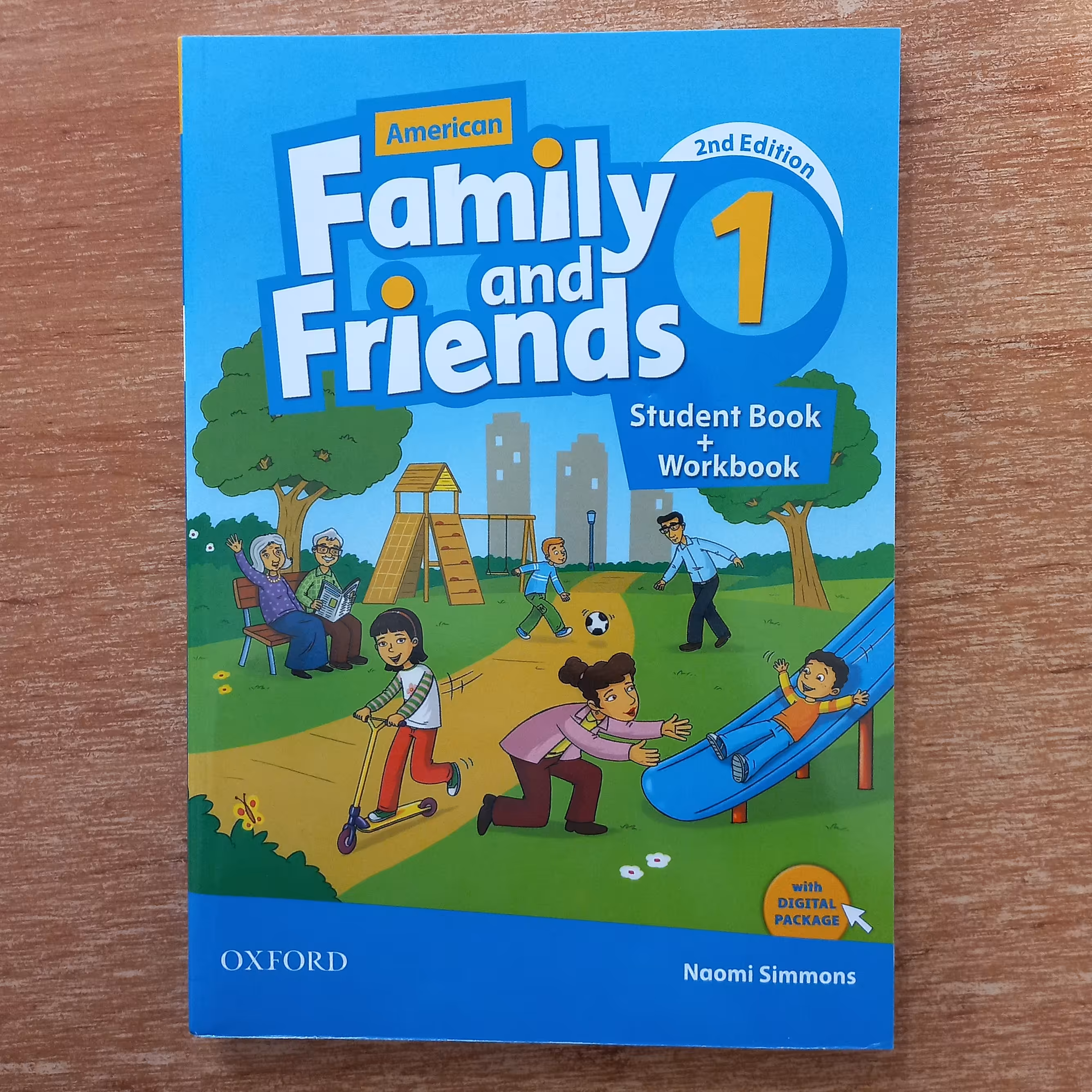 کتاب زبان فمیلی اند فرندز  American Family and Friends 1 سایز وزیری همراه با کتاب کار +Qr کد