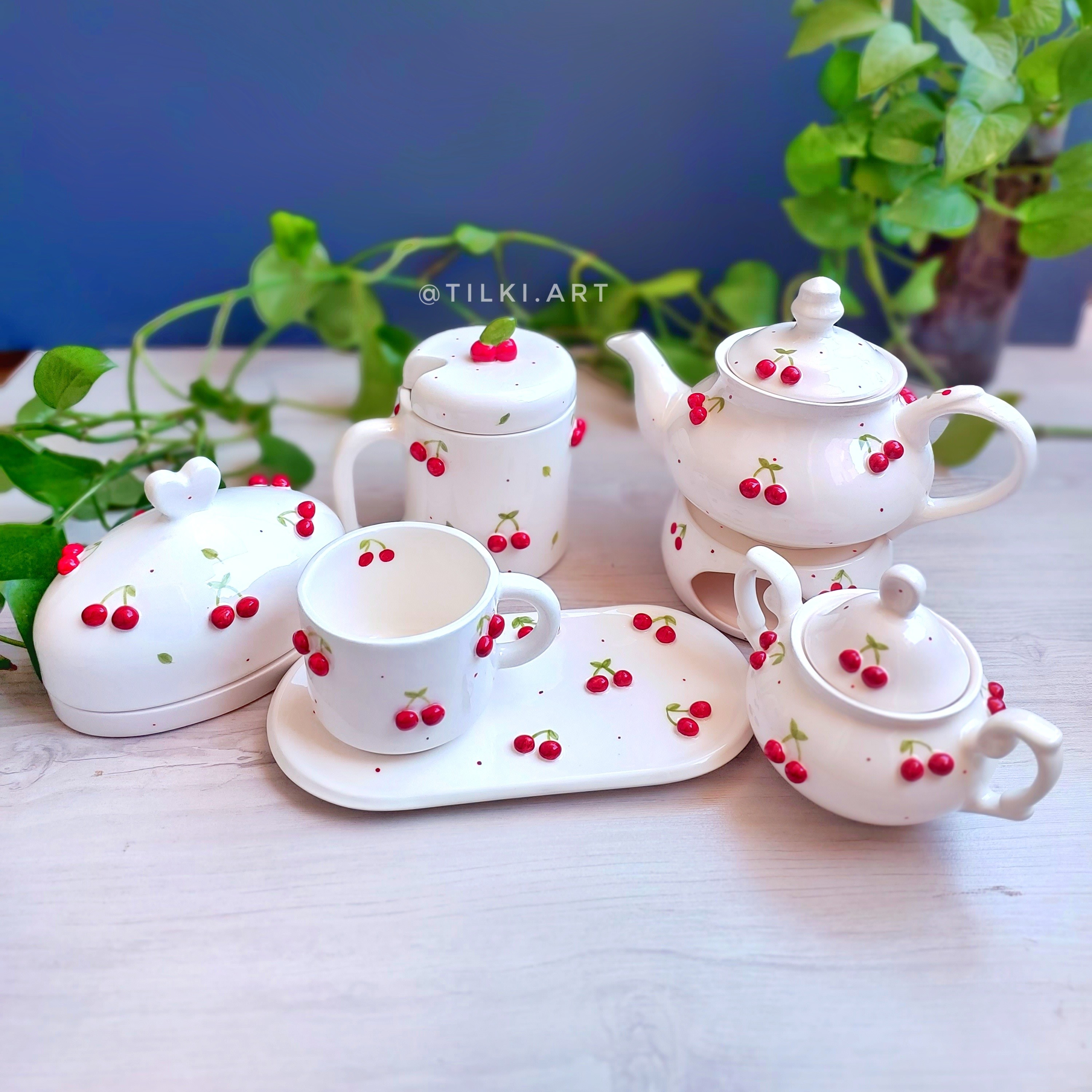 ست صبحانه خوری آلبالویی