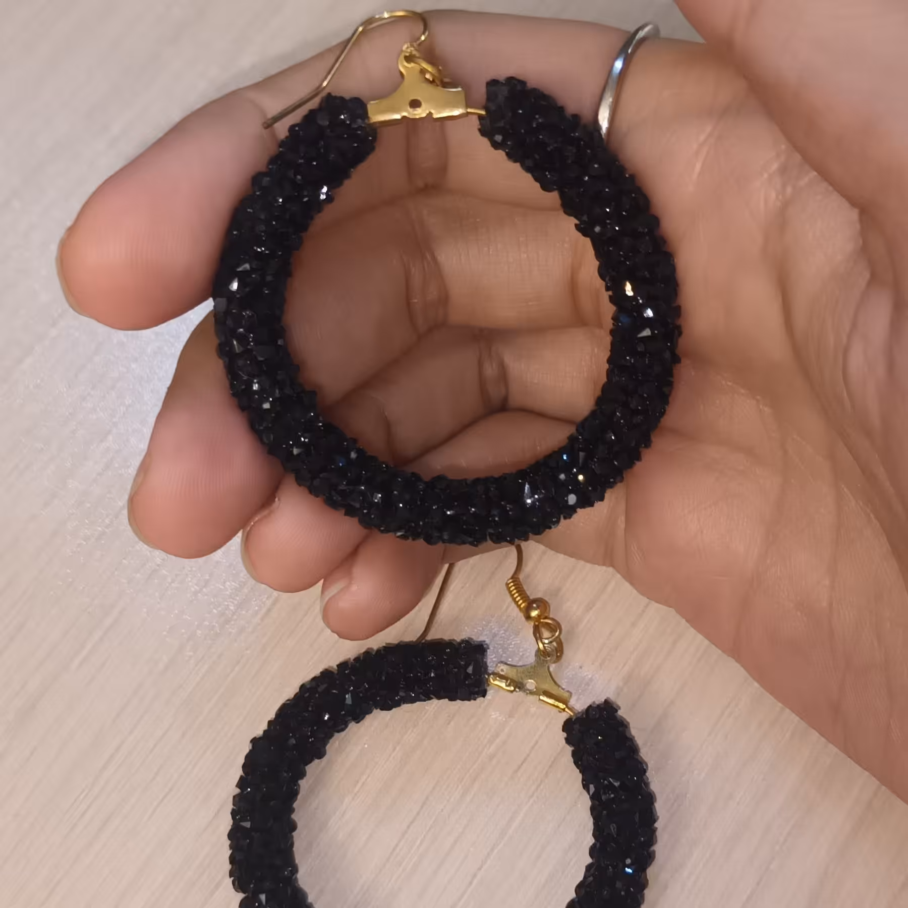 گوشواره سواروسکی مشکی 4 سانتی 