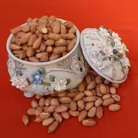 بادام زمینی خام نیم کیلویی