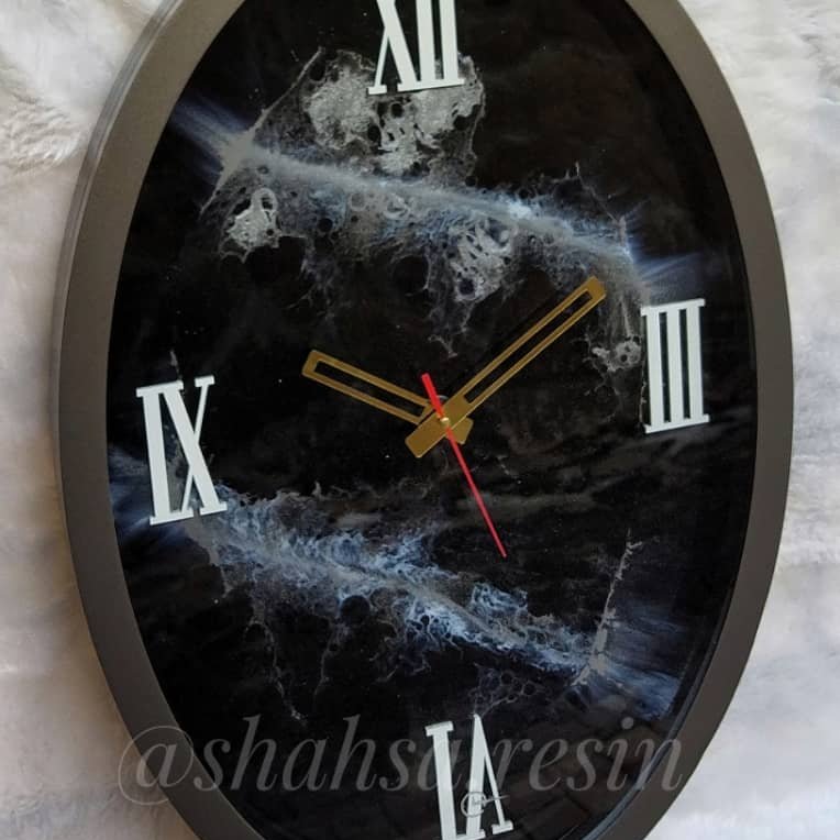 ساعت دیواری ابر و باد2