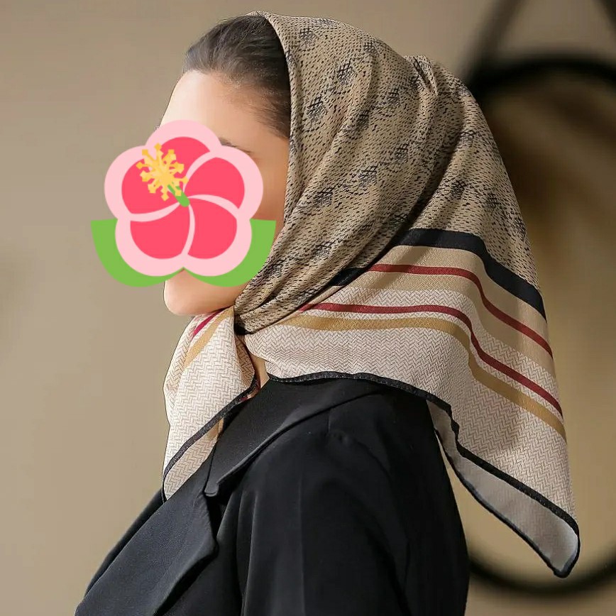 مینی اسکارف نخی شاین و نرم رنگ کرمی