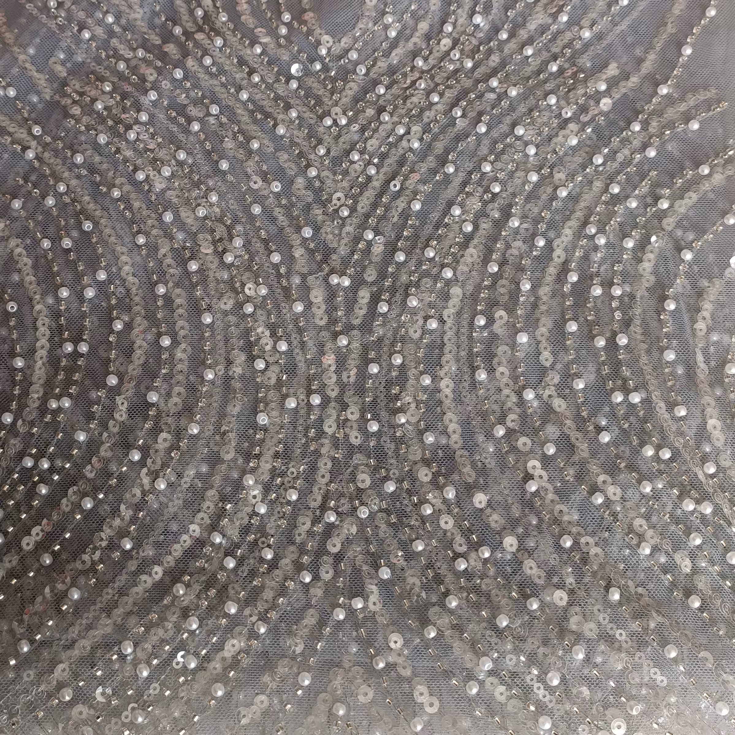 پارچه مجلسی کارشده ملیله مروارید ته طاقه یه متر