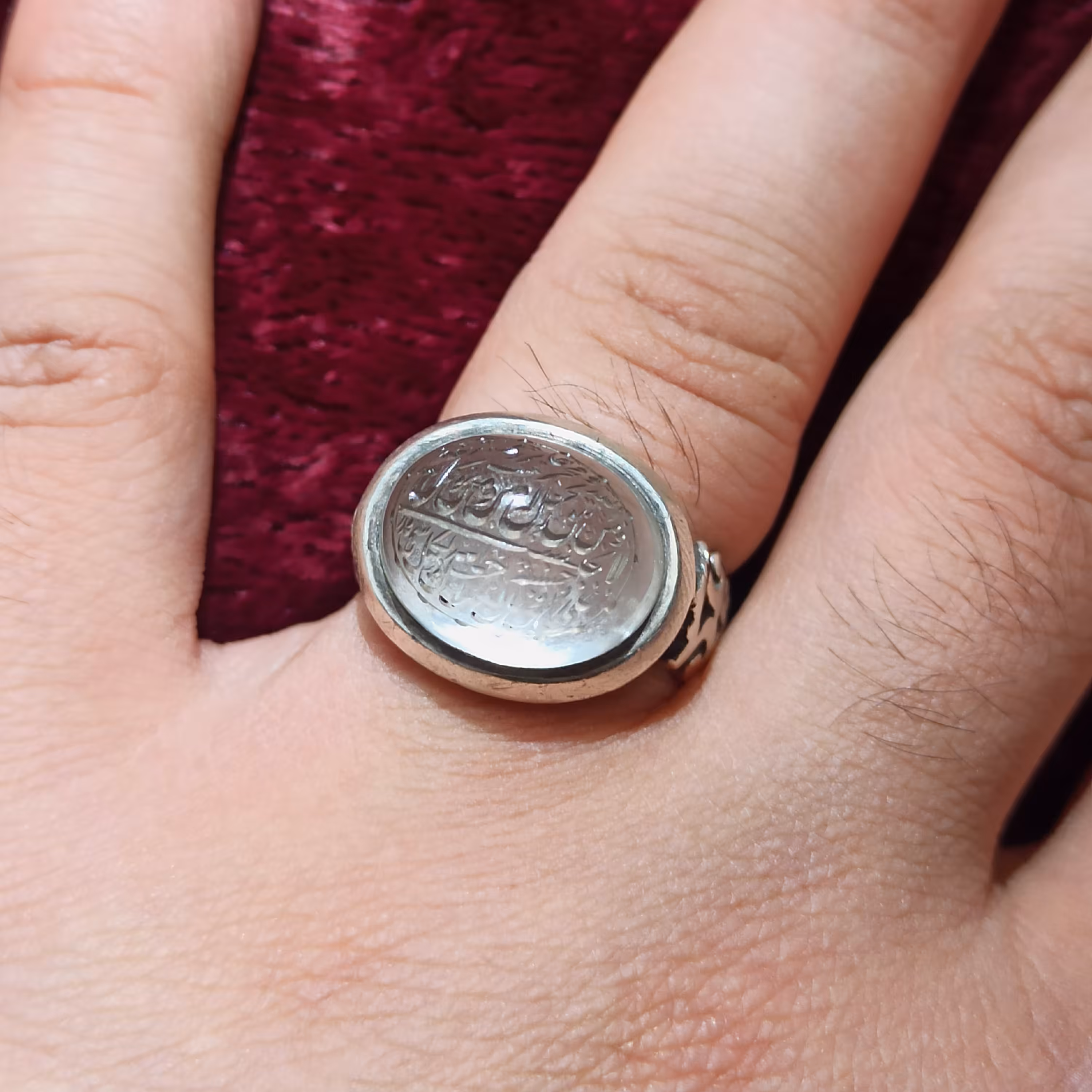 انگشتر درنجف با دعای و من یتق الله