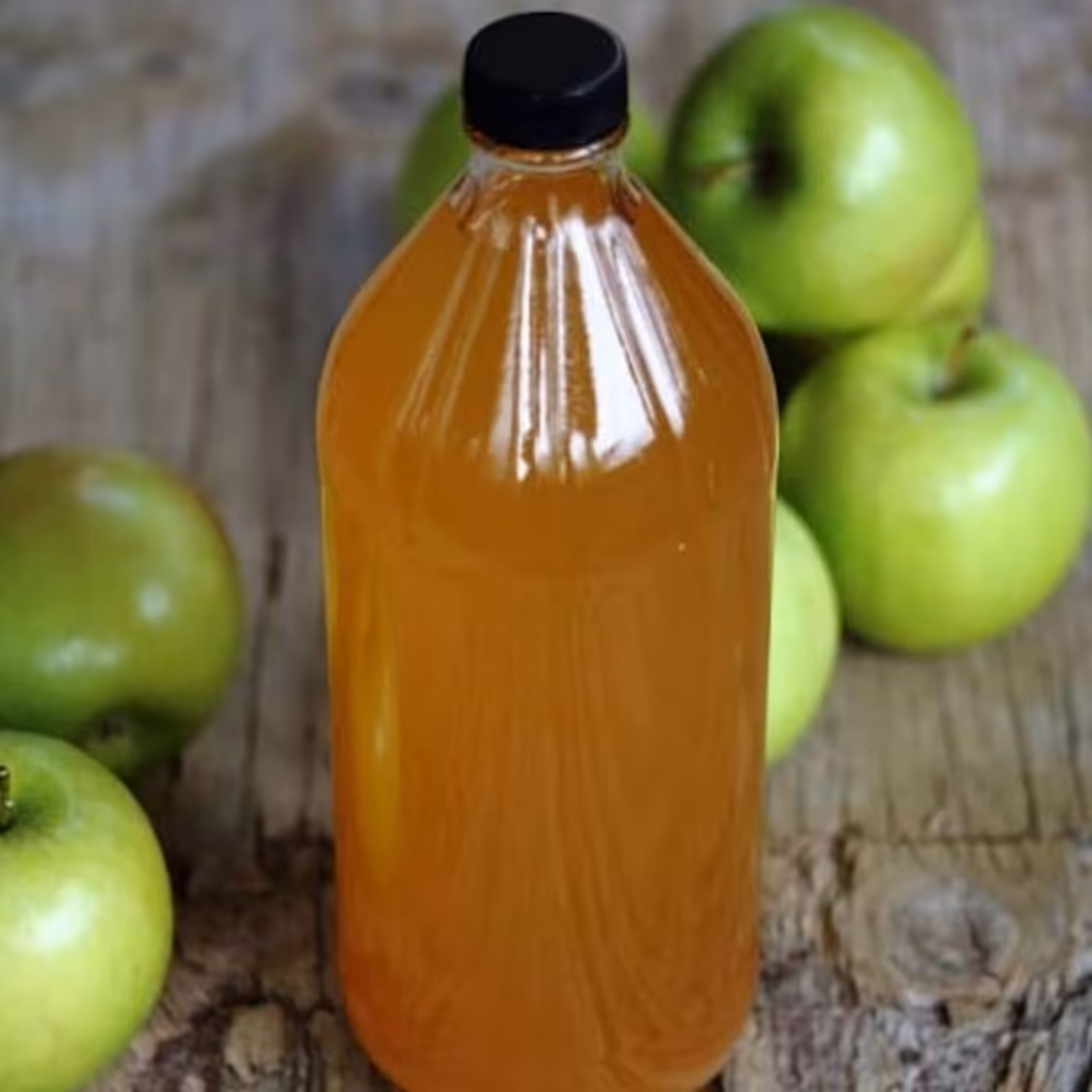 سرکه سیب طبیعی خانگی ارومیه یک لیتری 
