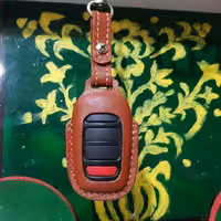 محافظ چرمی سویچ و ریموت، سبک، مقاوم و بسیار کاربردی در همه نوع رنگ و متناسب با همه سلیقه