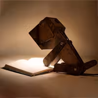 چراغ مطالعه چوبی طرح سگ مدل Dog Light