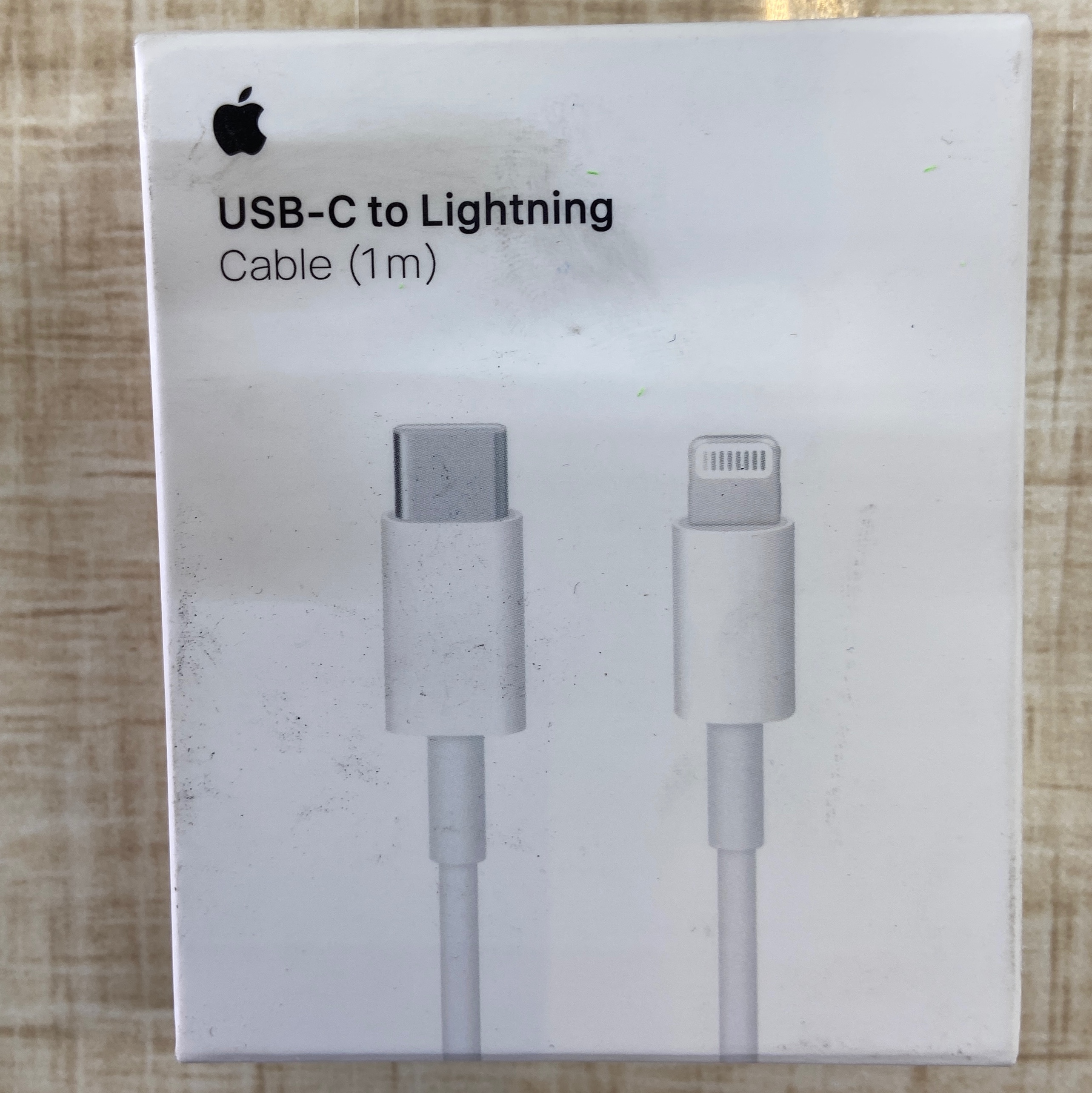 کابل شارژ USB-C to Lightning