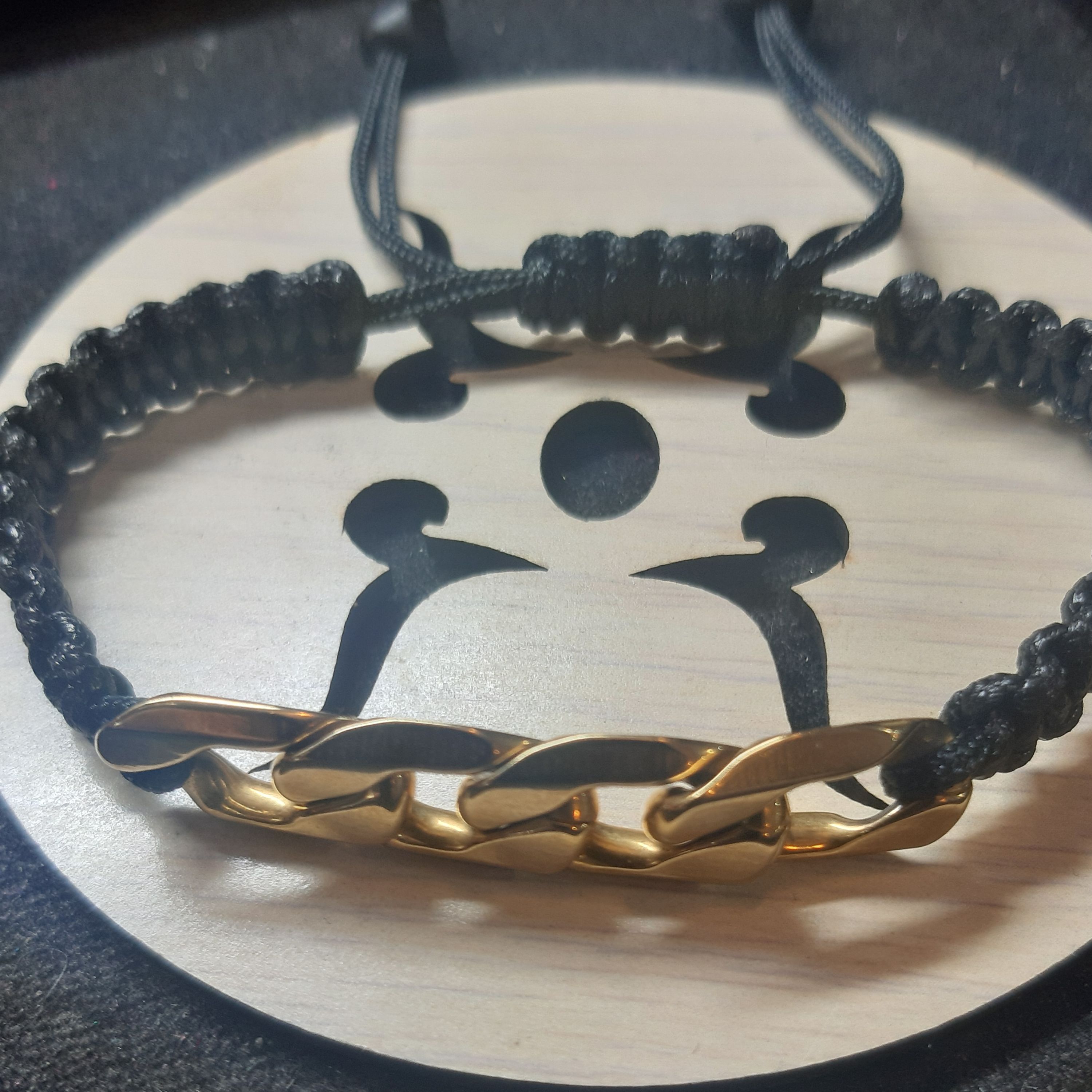 دستبنداسپرت تلفیق بافت وزنجیر