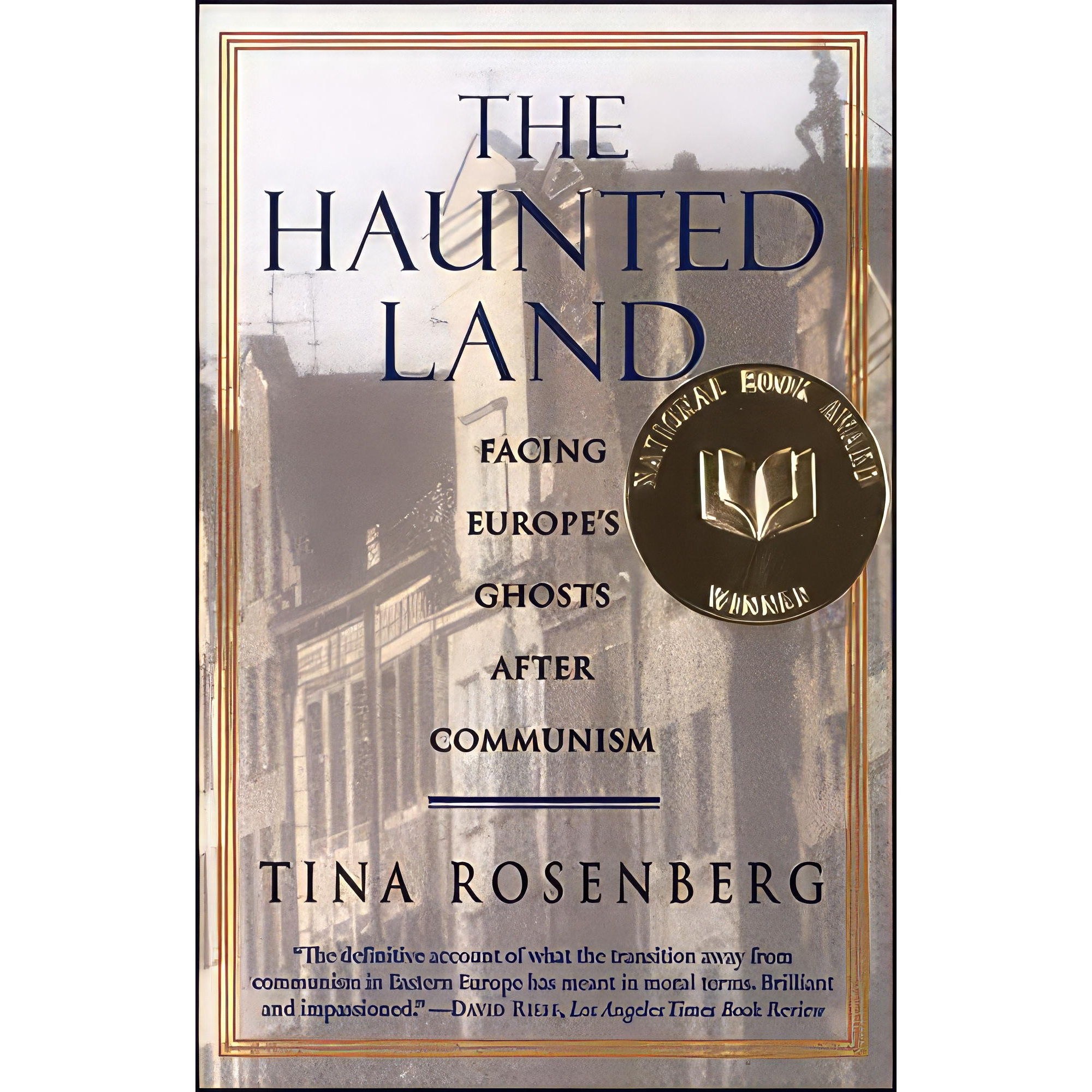 کتاب زبان اصلی Haunted Land اثر Tina Rosenberg