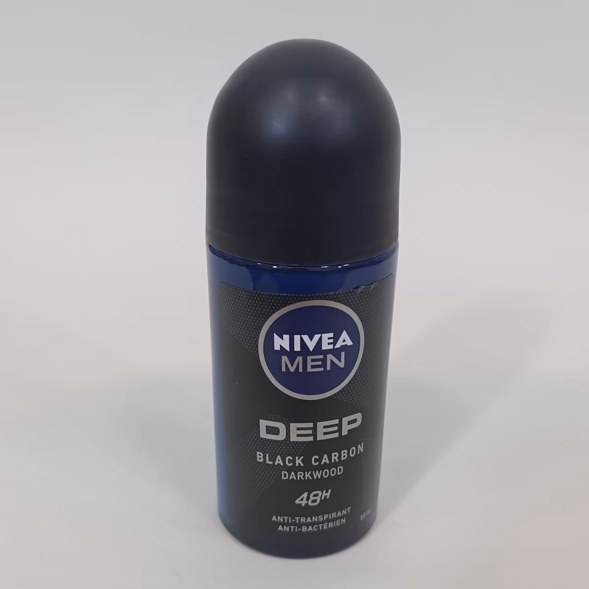 رول مام  مردانه Nivea Deep Black Carbon (نیوآ دیپ) دارک وود 50 میلی
