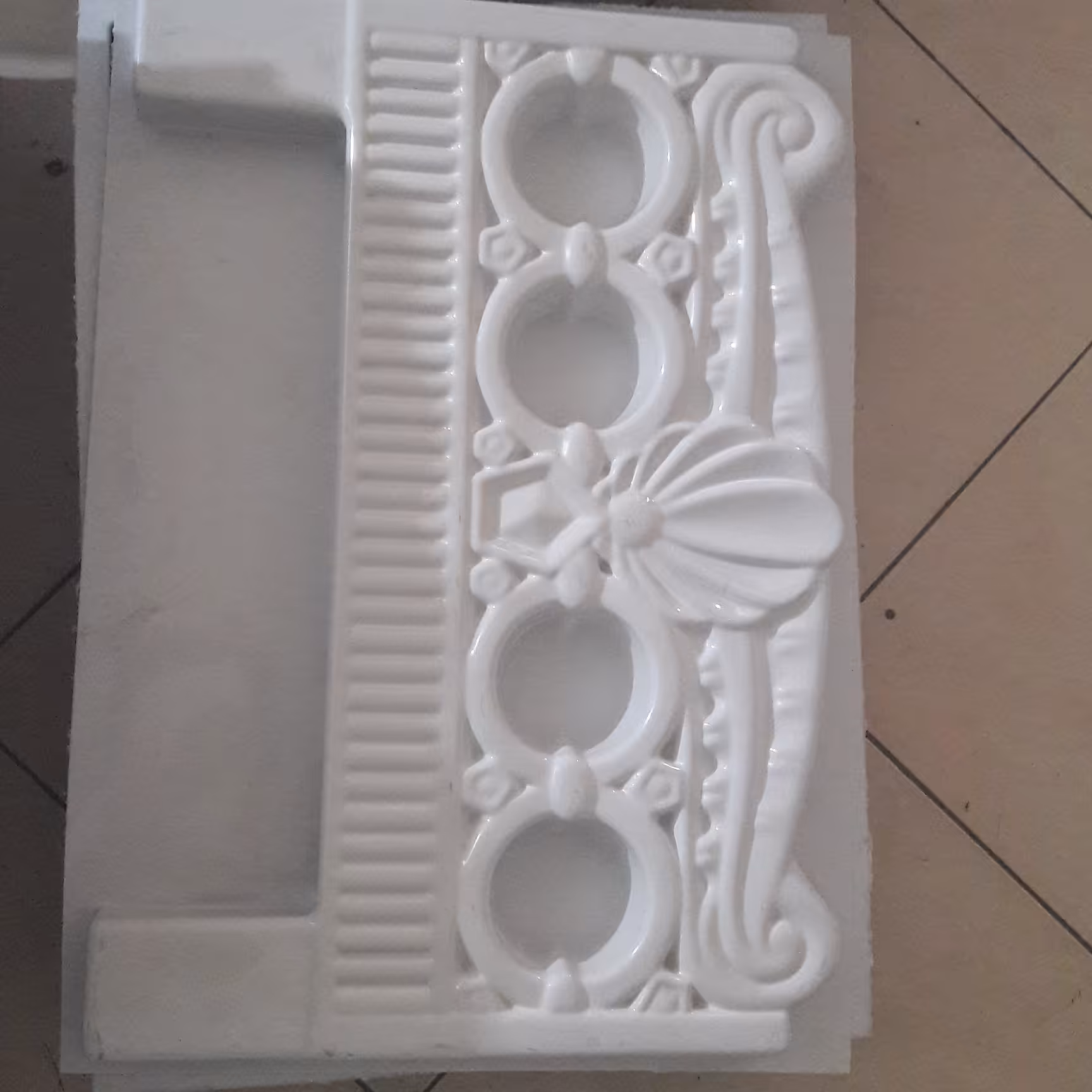 قالب نرده دور باغچه ای مدل زمرد