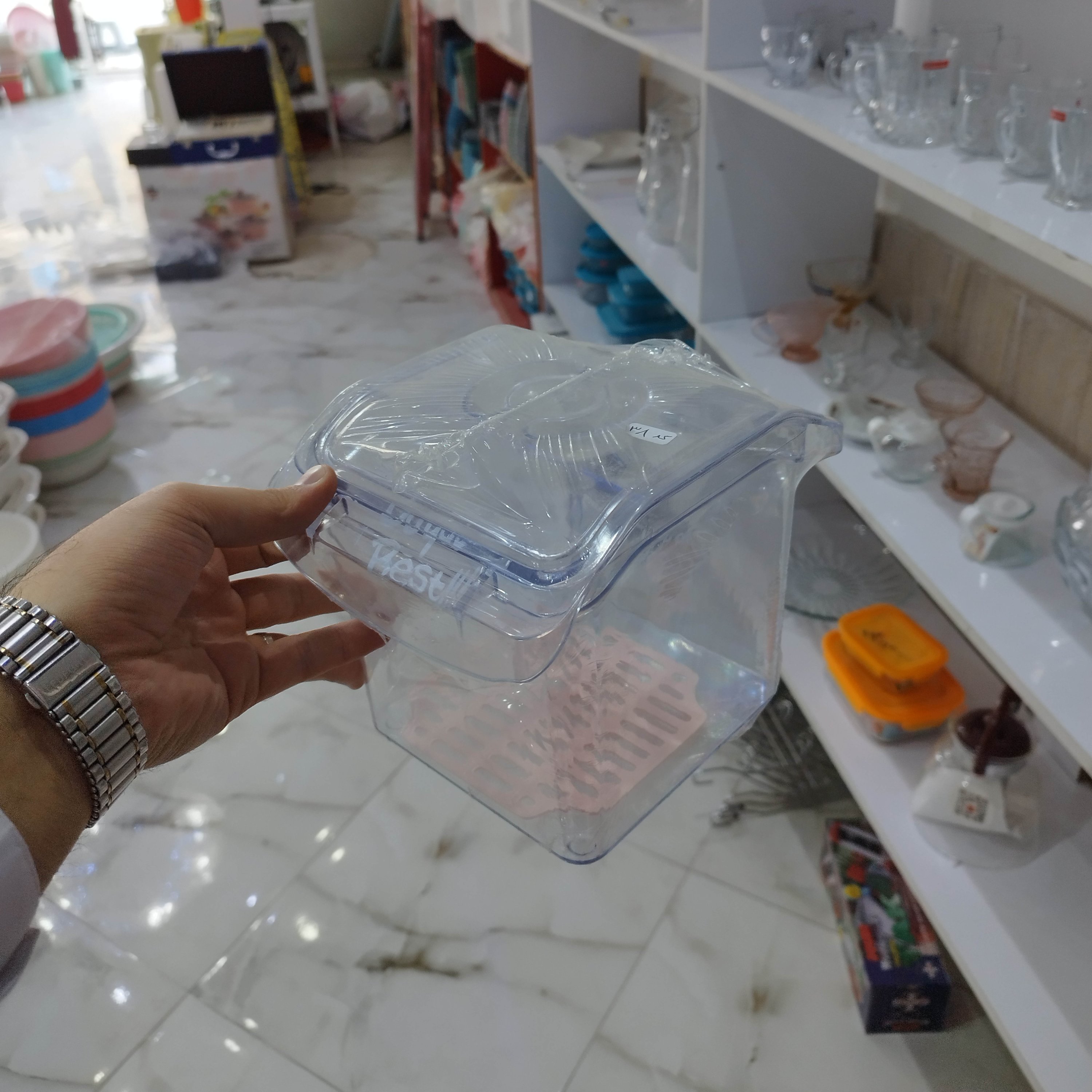 باکس یخچالی مربع ،درب دار،رنگ شفاف،جنس نشکن