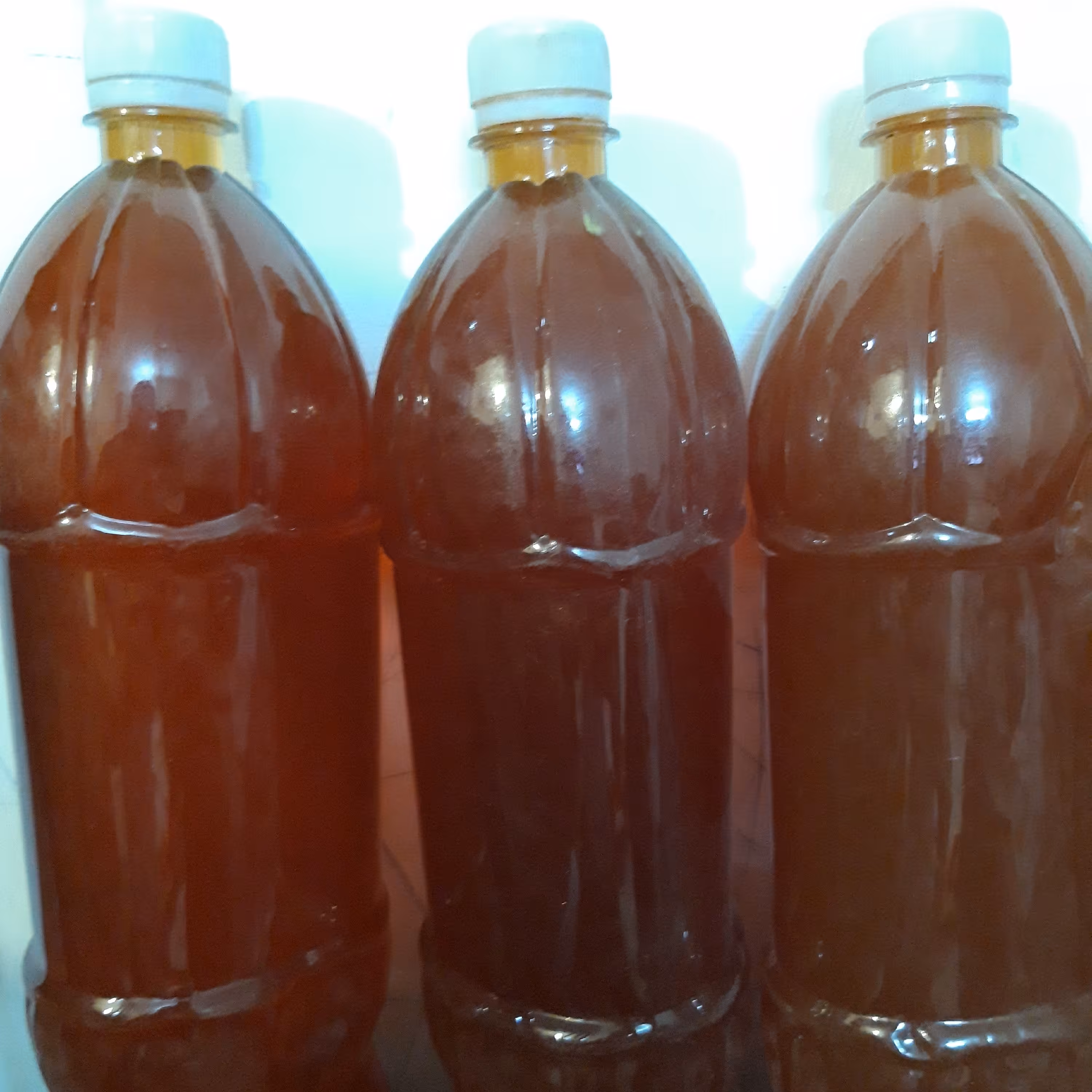 ابغوره طبیعی یک نیم لیتری 