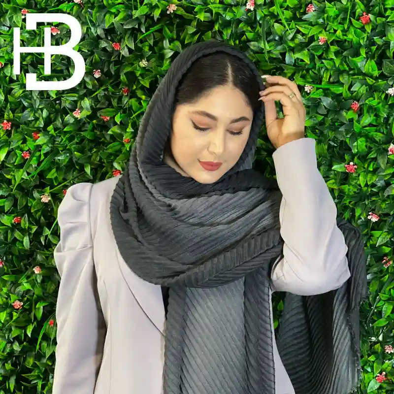 شال پلیسه طوسی