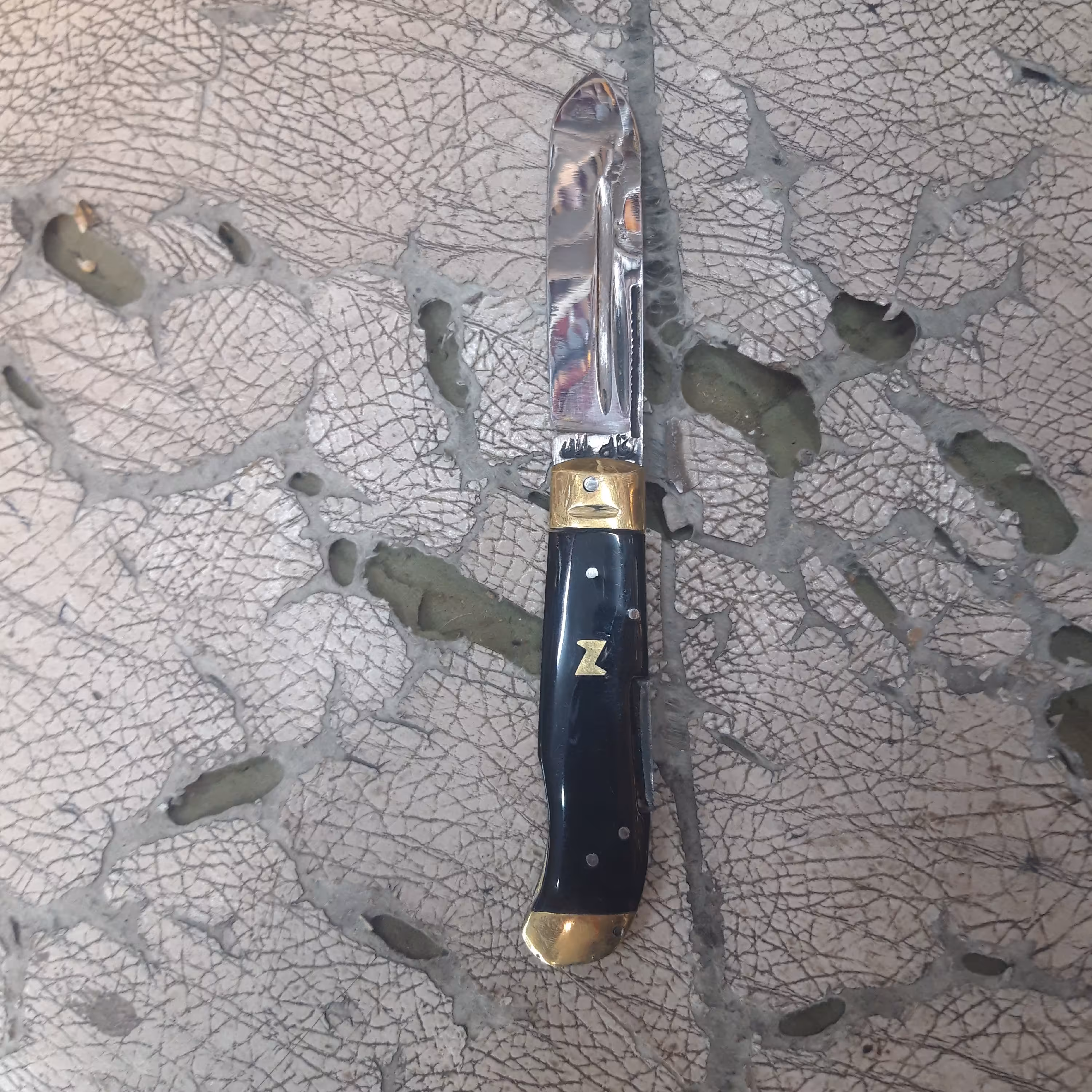 چاقو ضامن دار(بابایی)