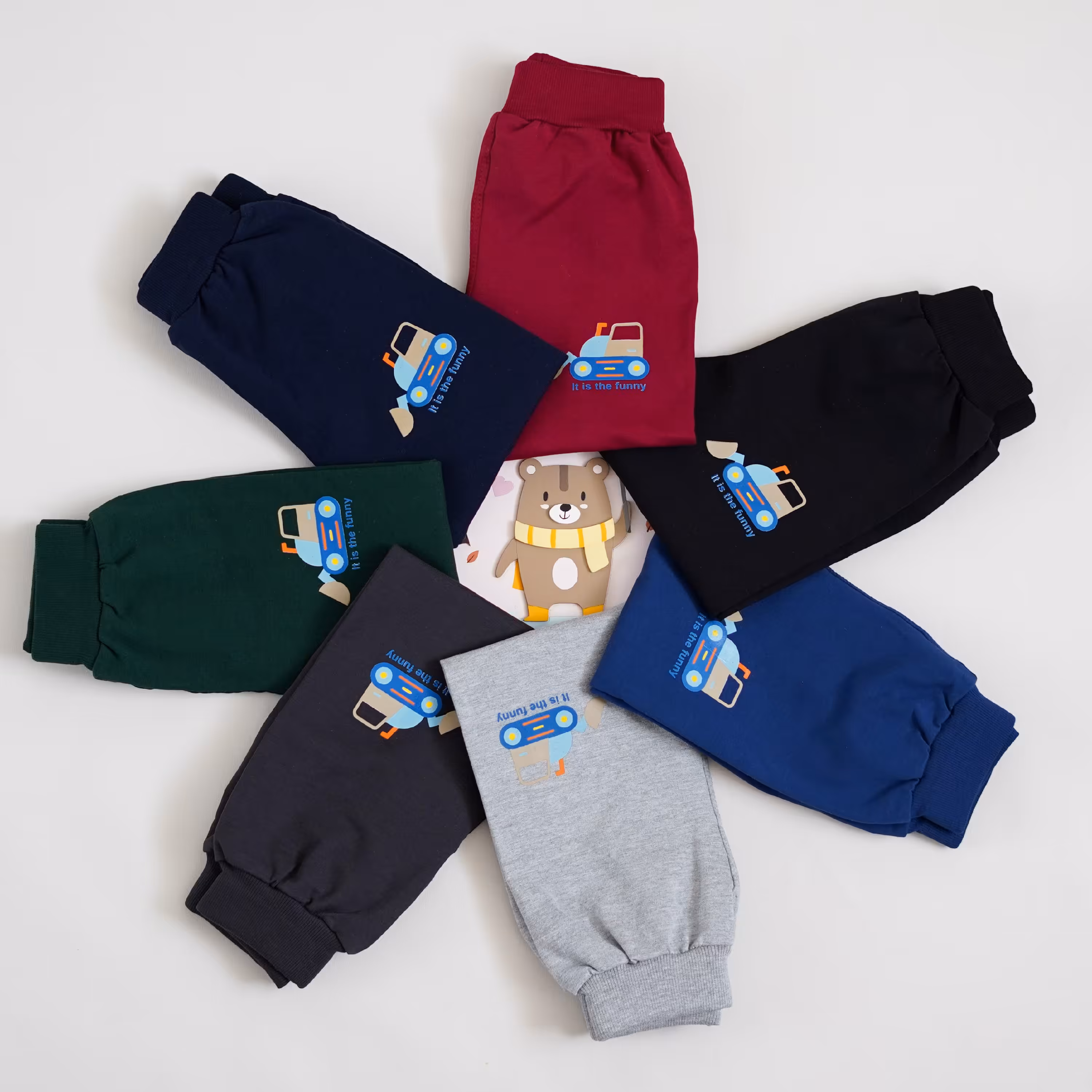 شلوار اسلش پسرانه و دخترانه سایز 50 و 55 در 7 رنگ جذاب