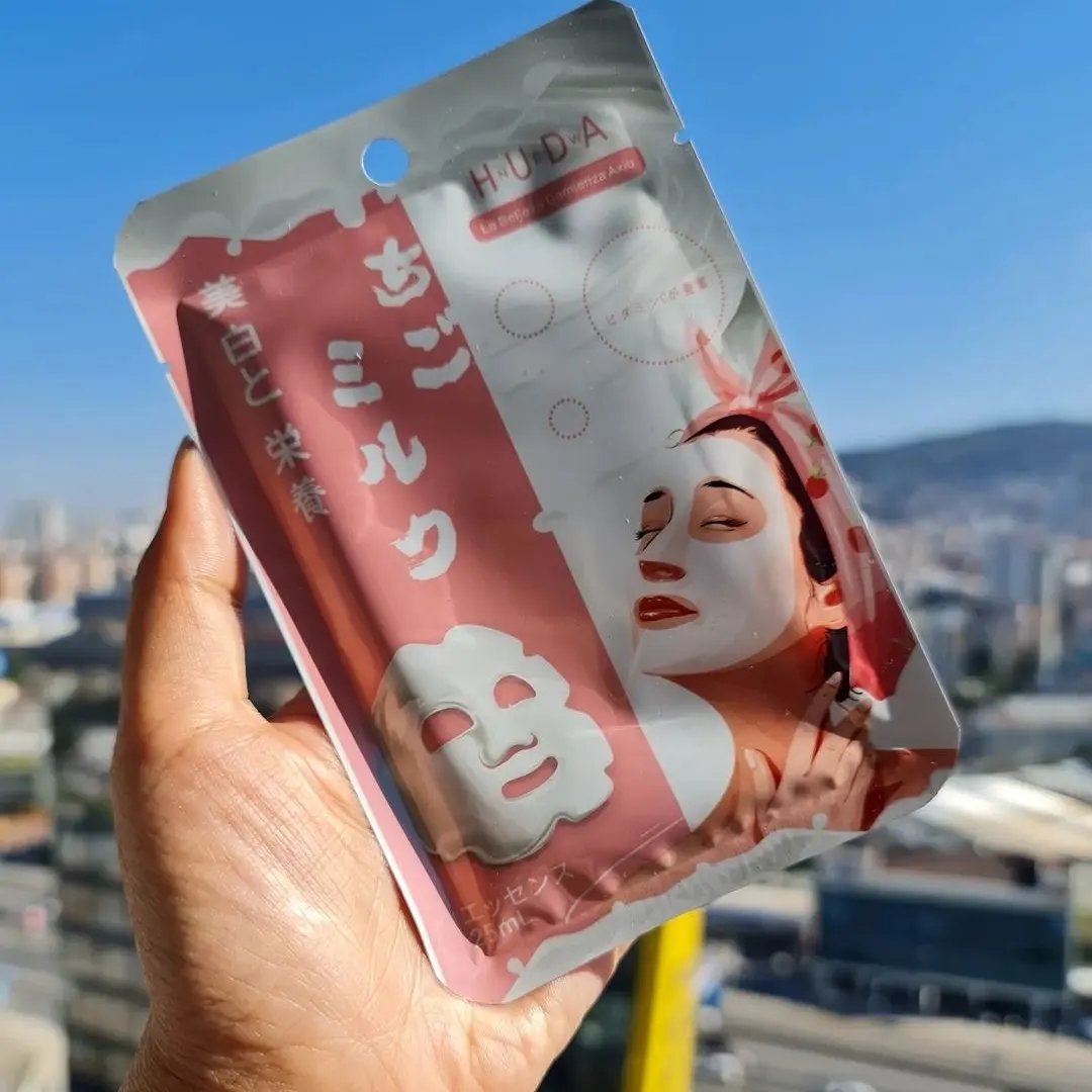 ماسک ورقه ای صورت شیر توت فرنگی برند هدی