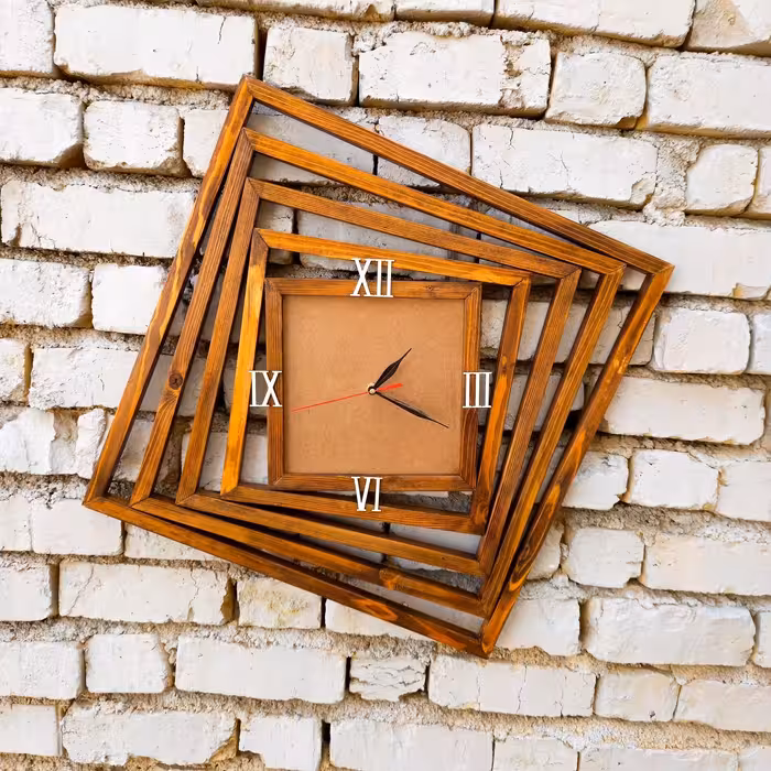 ساعت دیواری چوبی مدل سابور  دستساز(پس کرایه) 