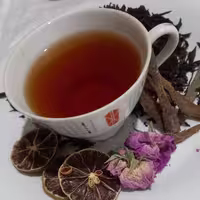 چای رسا       چای ارگانیک ،چای قلم بهاره،بسته های نیم ویک کیلویی بدون مواد افزودنی خوش طعم و عطر 