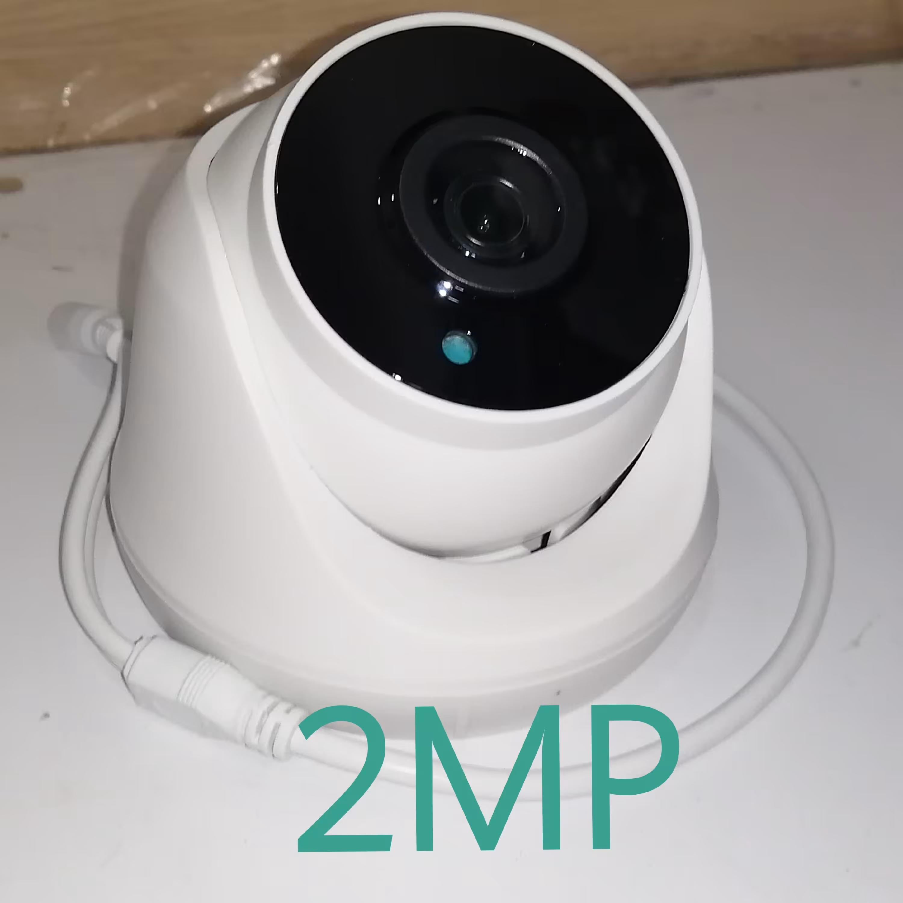 دوربین مدار بسته سقفی 2MP دید در شب سیاه سفید برند HI VIEW