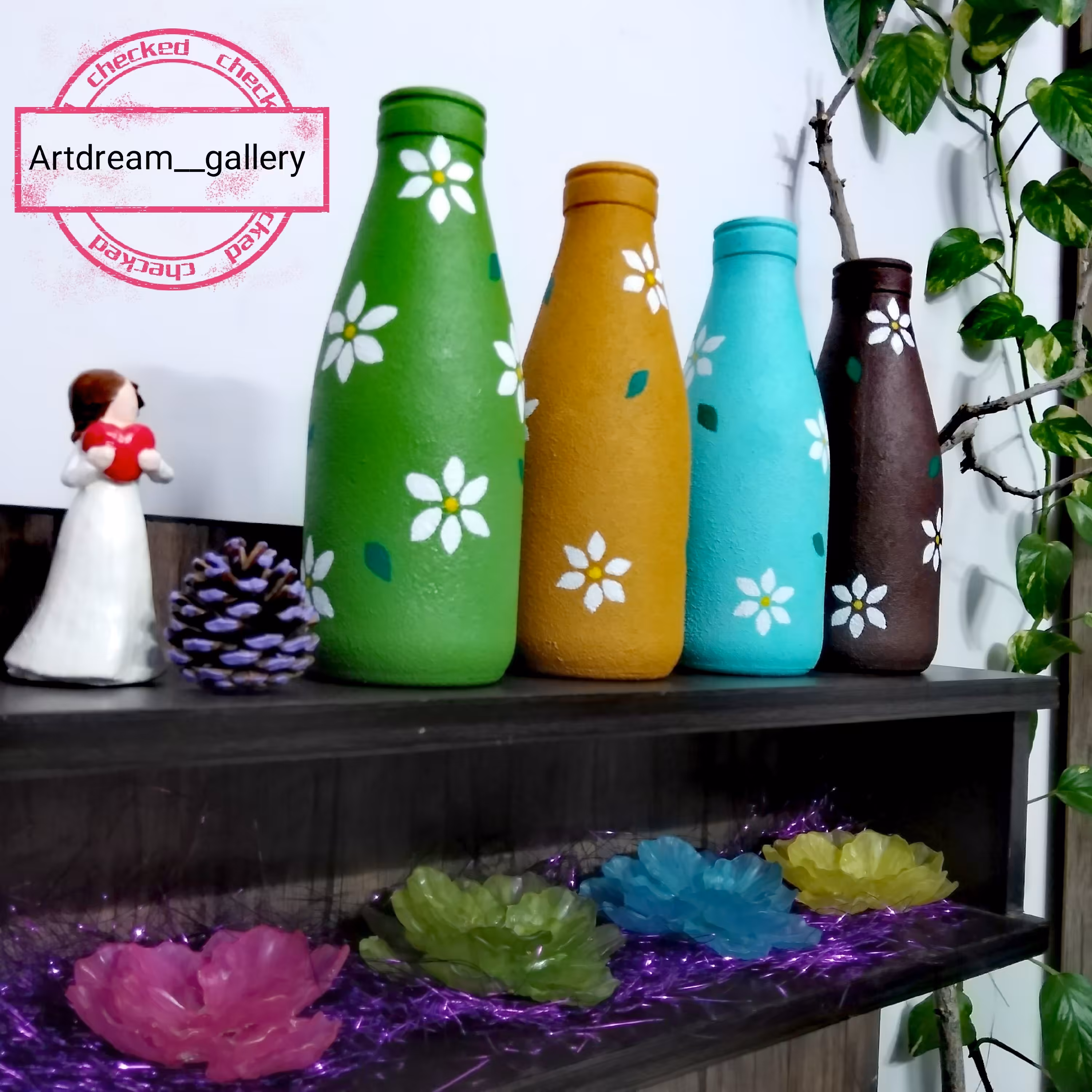 گلدان شیشه ای طرح گل بابونه مجموعه 4 عددی