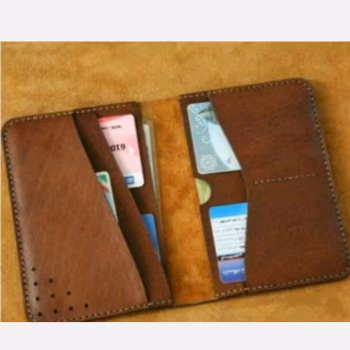 کیف مدارک کوچک با چرم طبیعی گاو