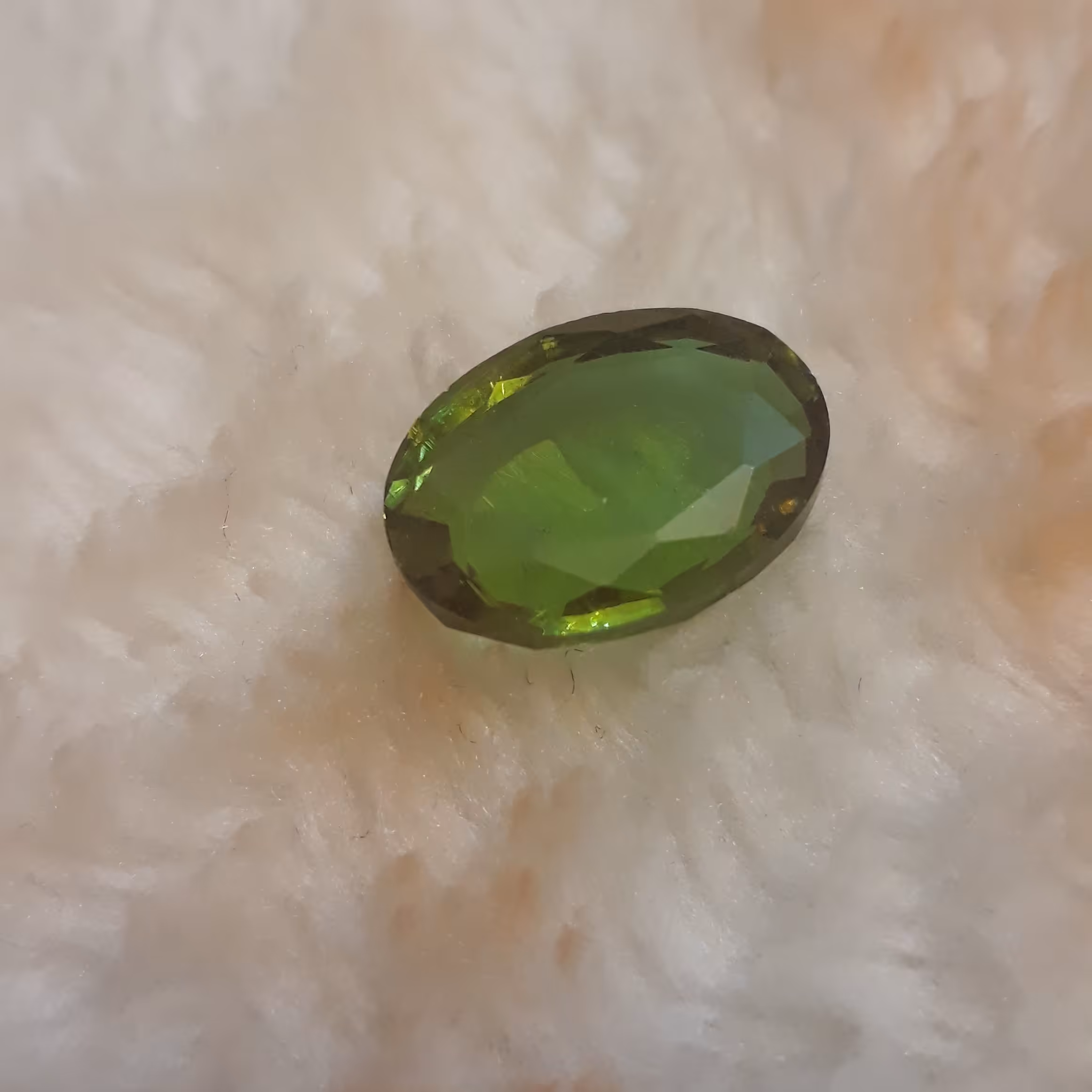 الکساندریت هفت رنگ